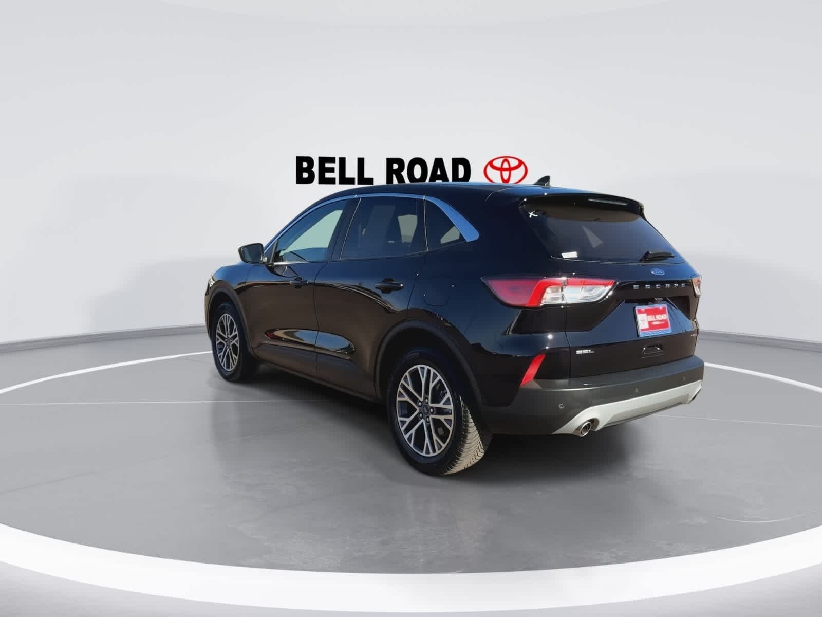 Thumbnail: 2022 Ford Escape - 6