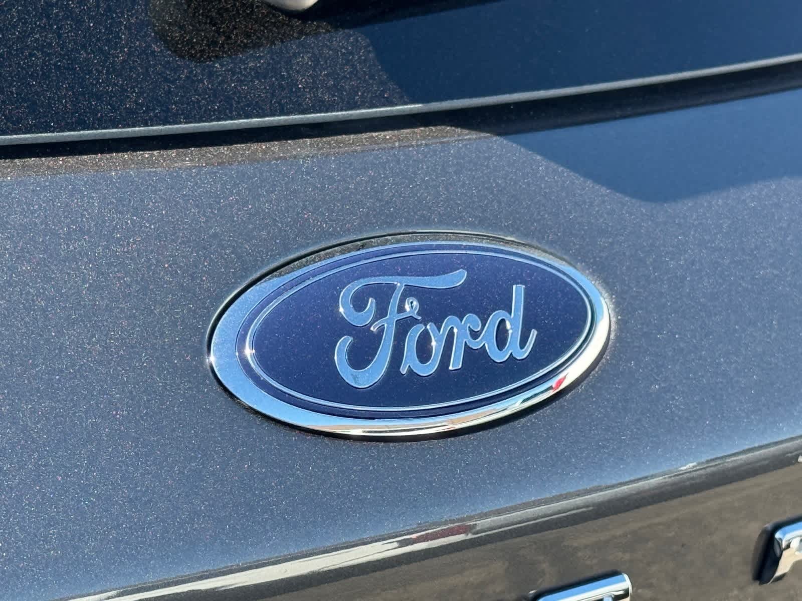 Thumbnail: 2025 Ford Escape - 9