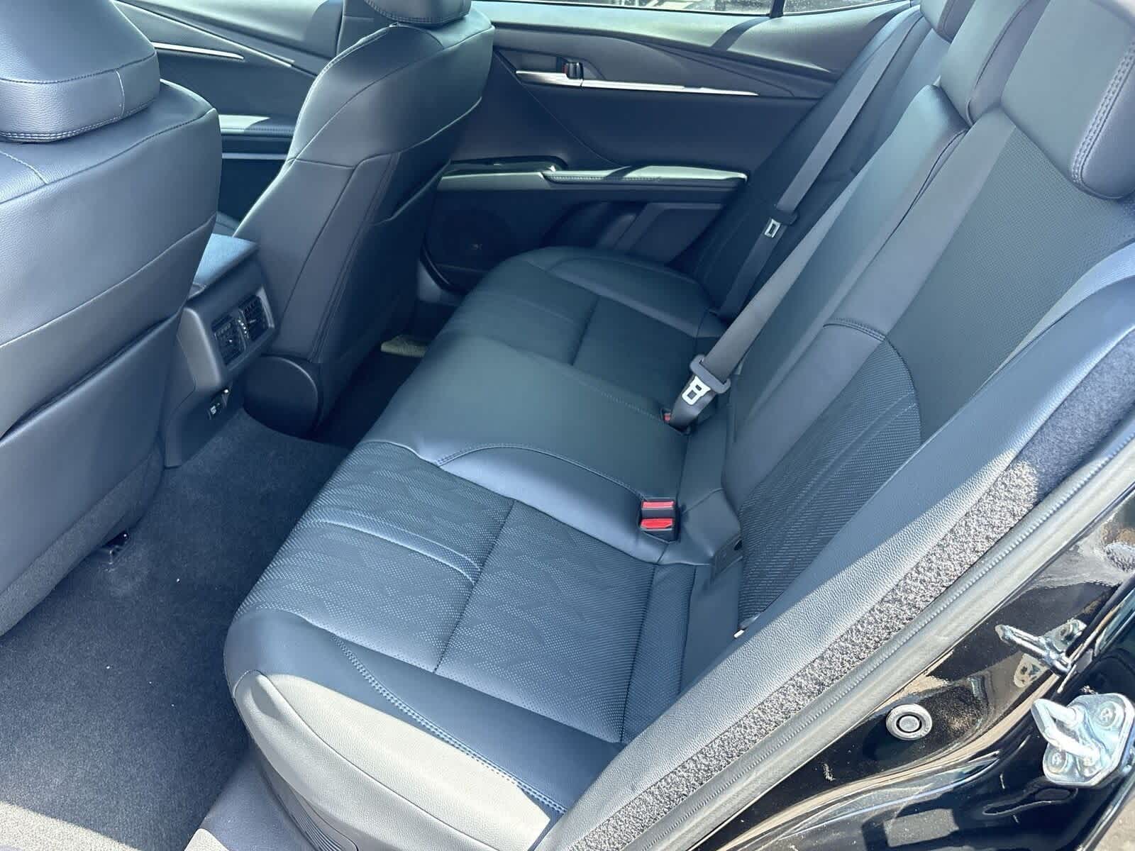 Thumbnail: 2025 Toyota Camry - 14