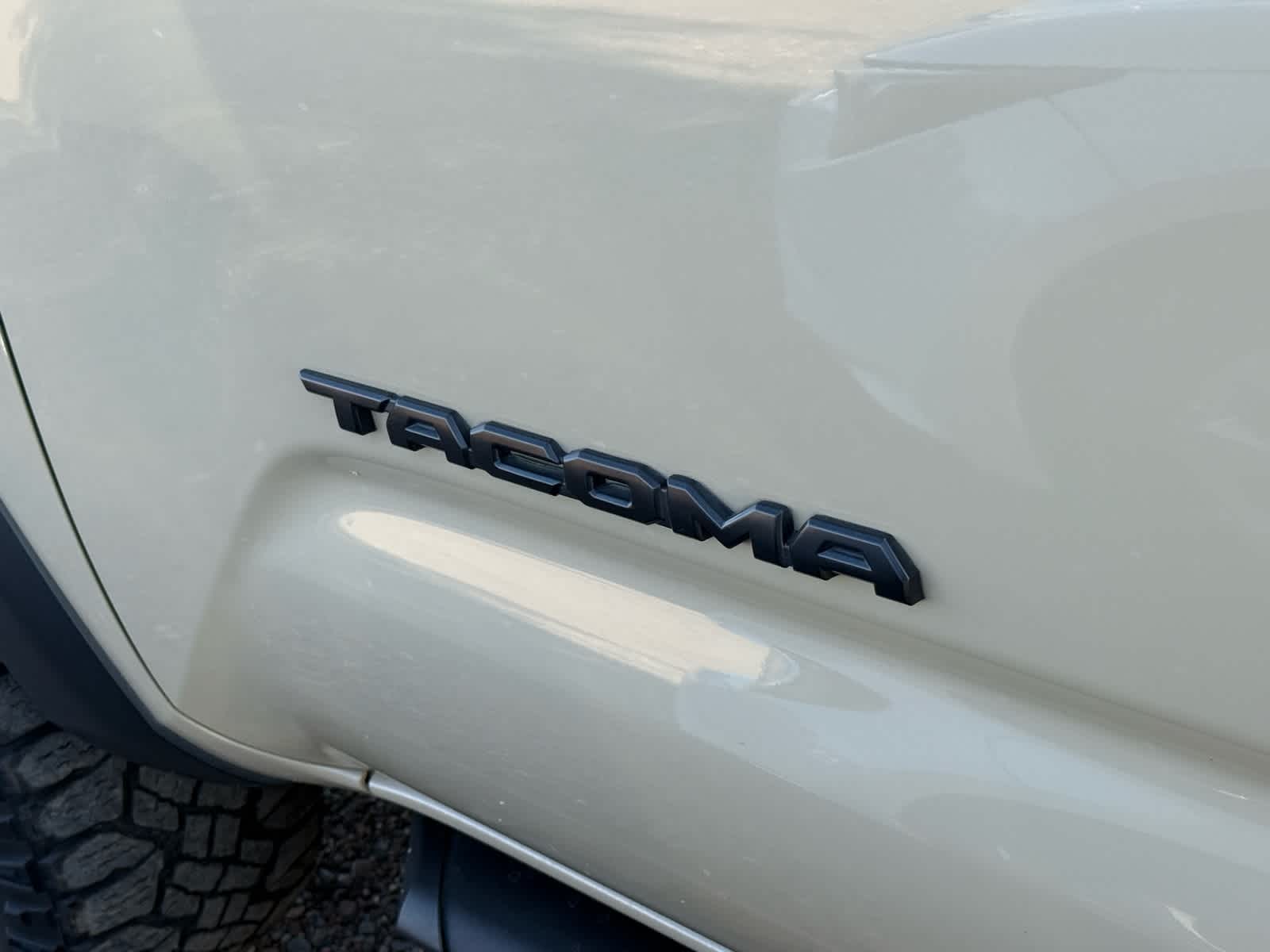 2018 Toyota Tacoma TRD Off-Road 16