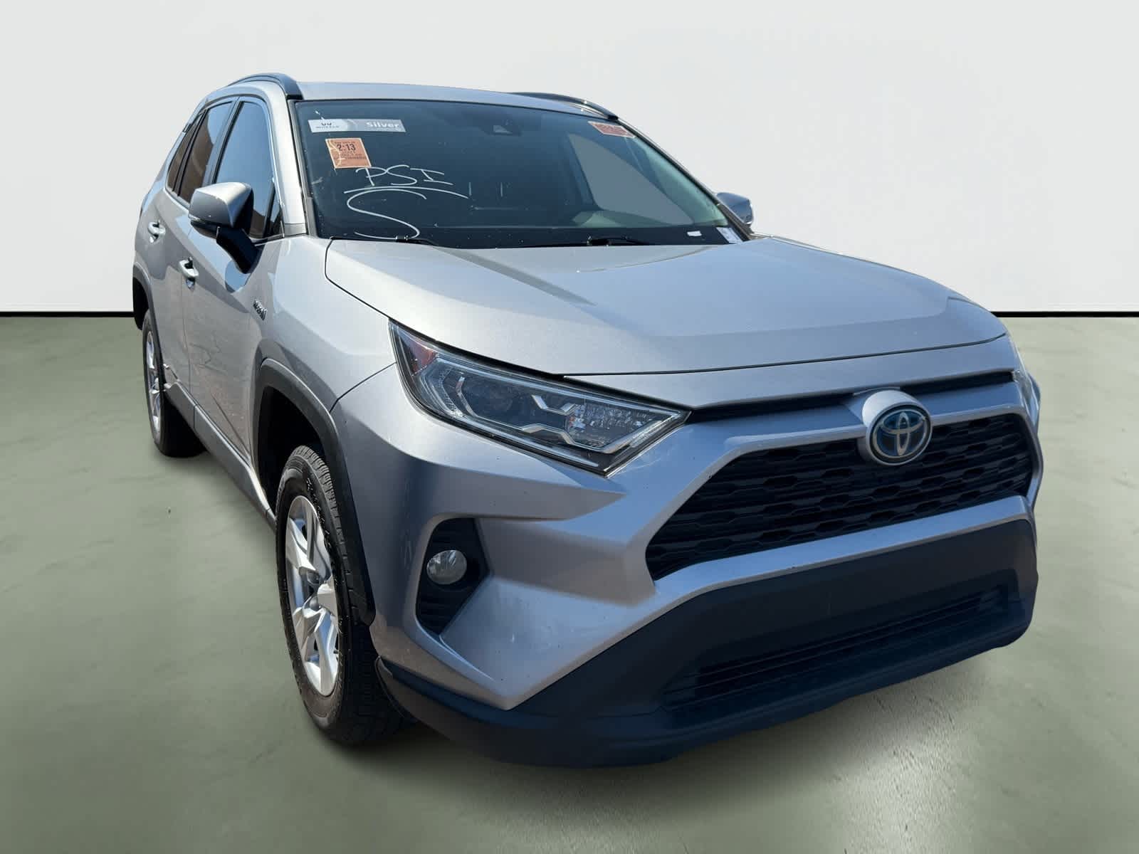 Thumbnail: 2021 Toyota RAV4 - 5