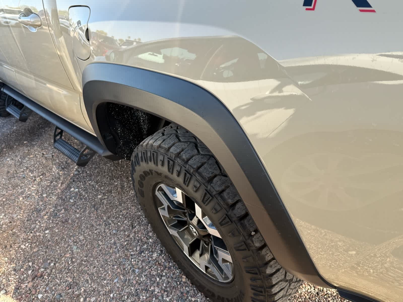 2018 Toyota Tacoma TRD Off-Road 13