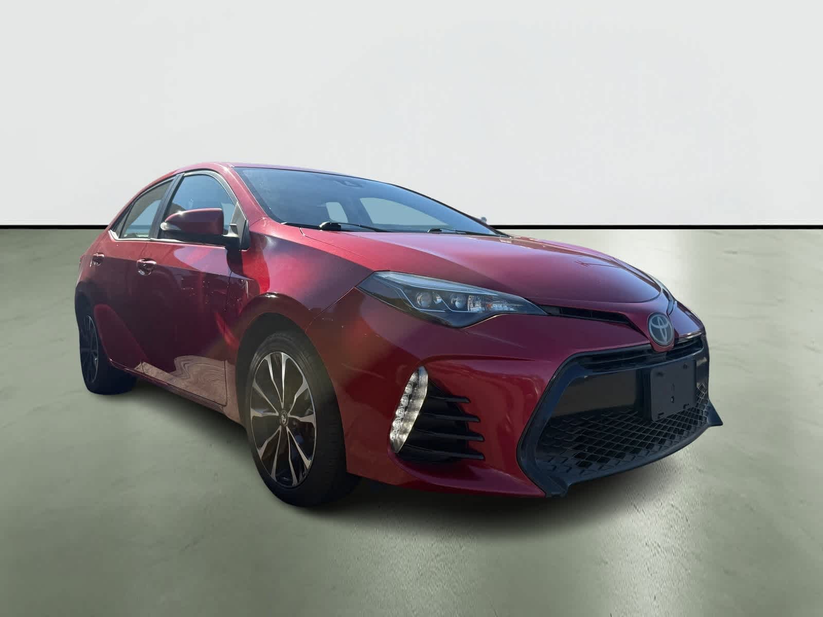 Thumbnail: 2018 Toyota Corolla - 5