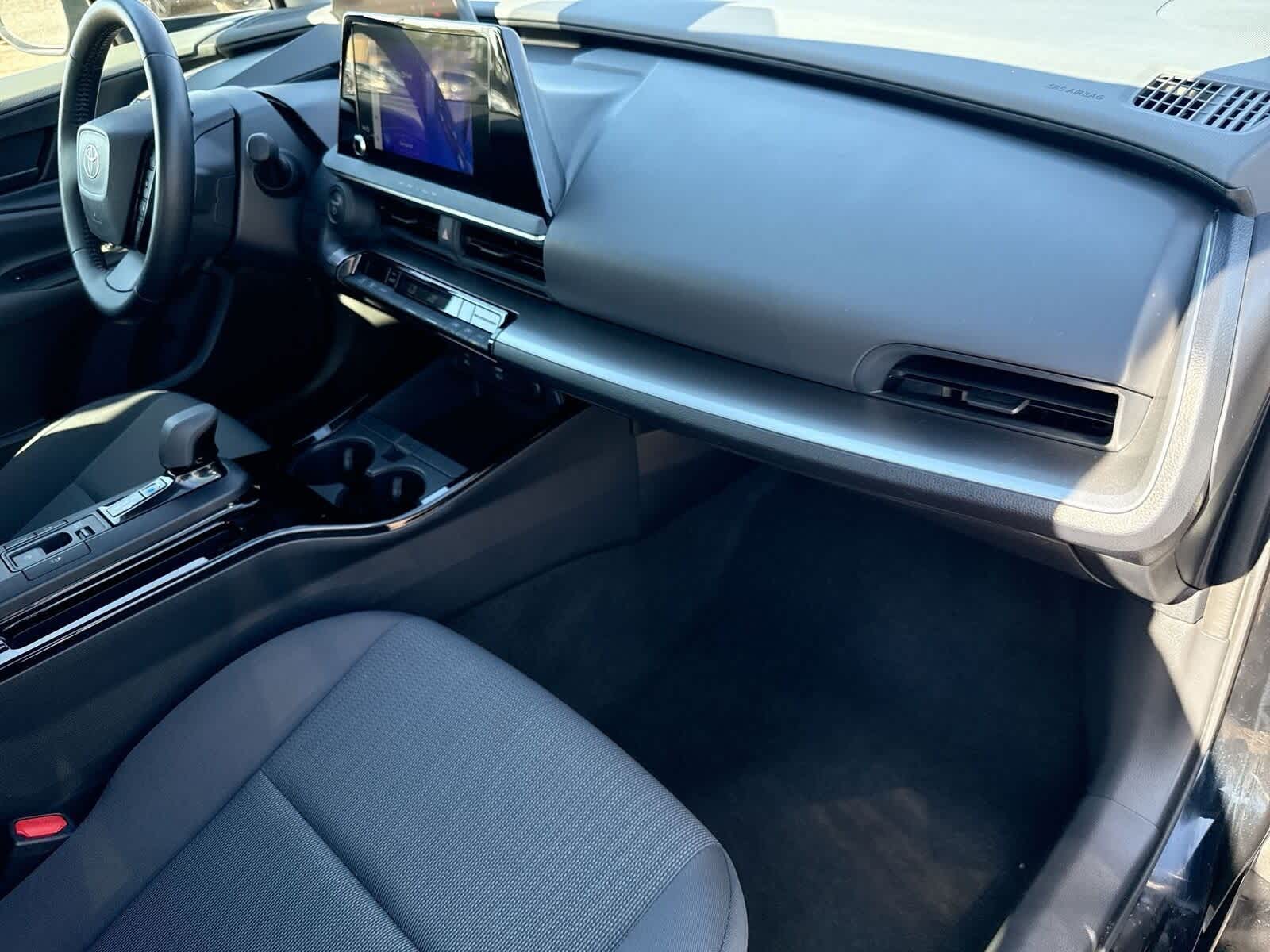 Thumbnail: 2024 Toyota Prius - 11