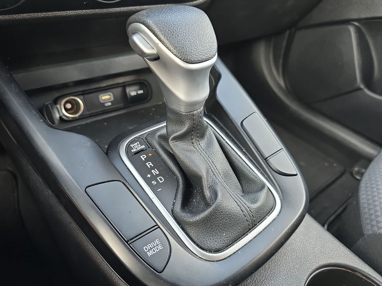 Thumbnail: 2023 Kia Soul - 25