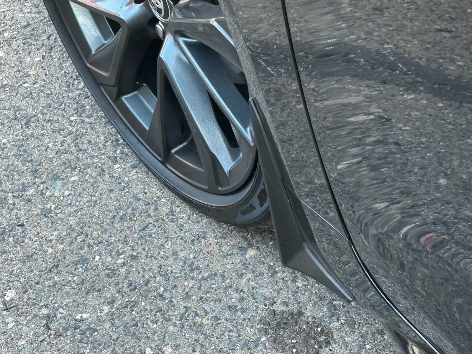 Thumbnail: 2025 Toyota Corolla - 17