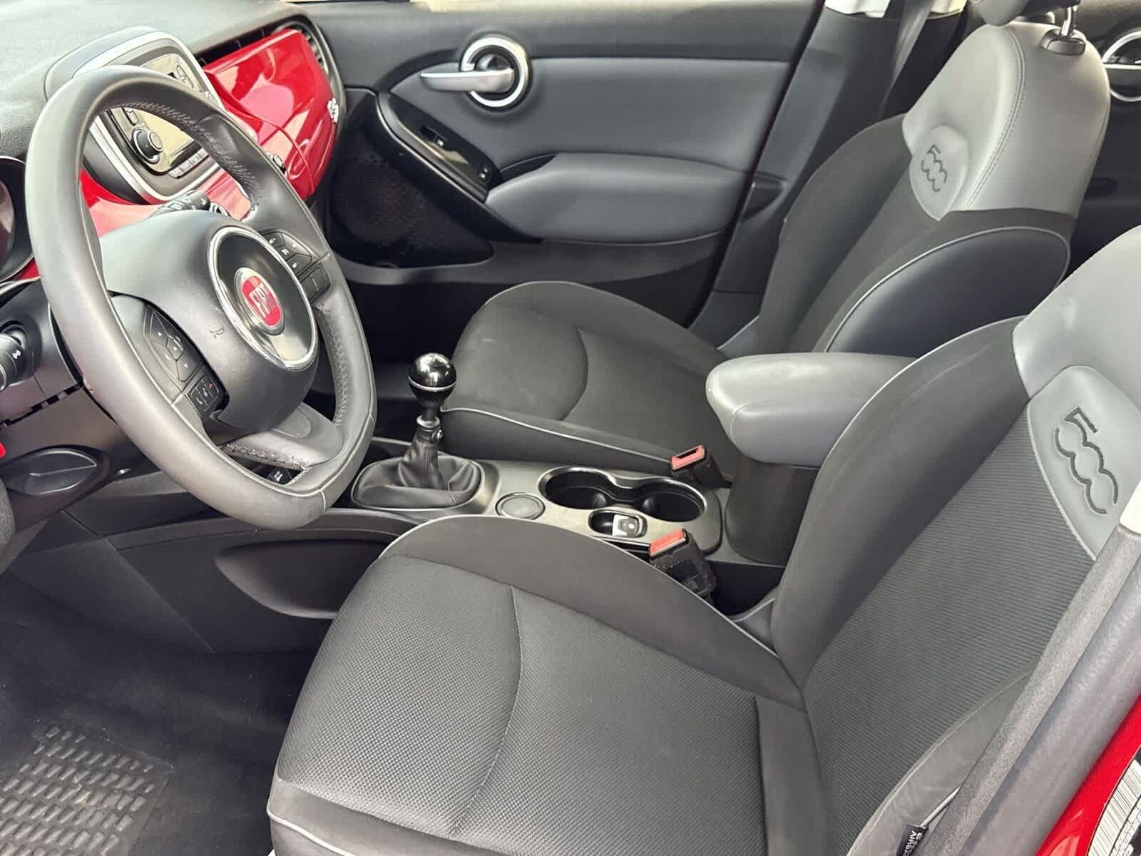 Thumbnail: 2017 Fiat 500X - 17