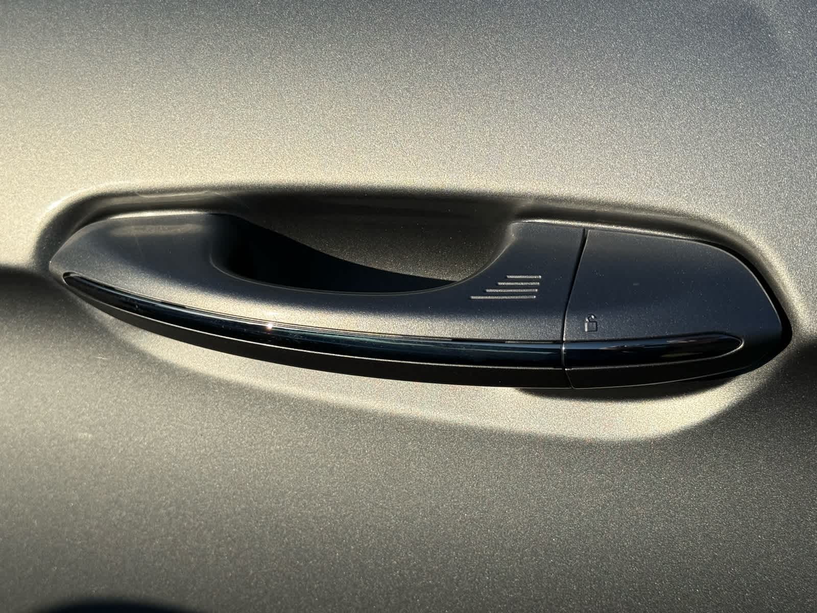 2022 Ford Edge Titanium 9