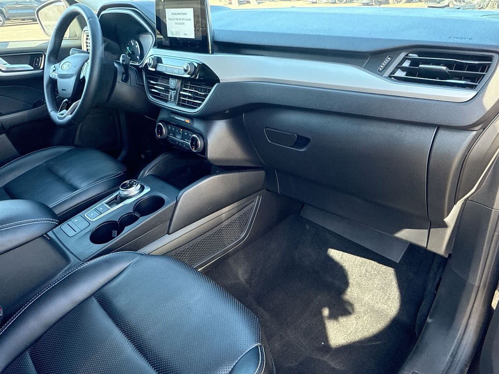 Thumbnail: 2022 Ford Escape - 11