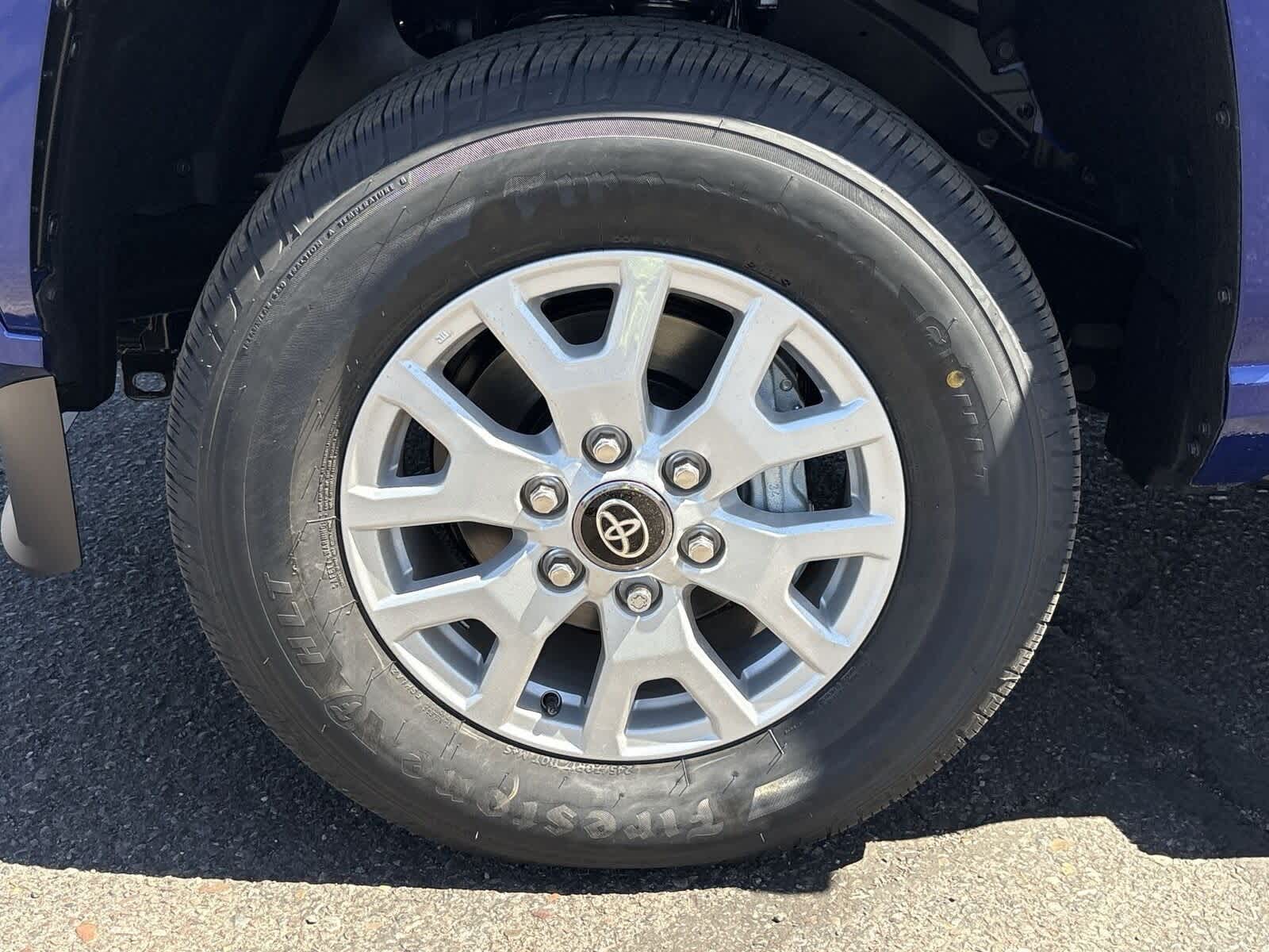 Thumbnail: 2025 Toyota Tacoma - 10