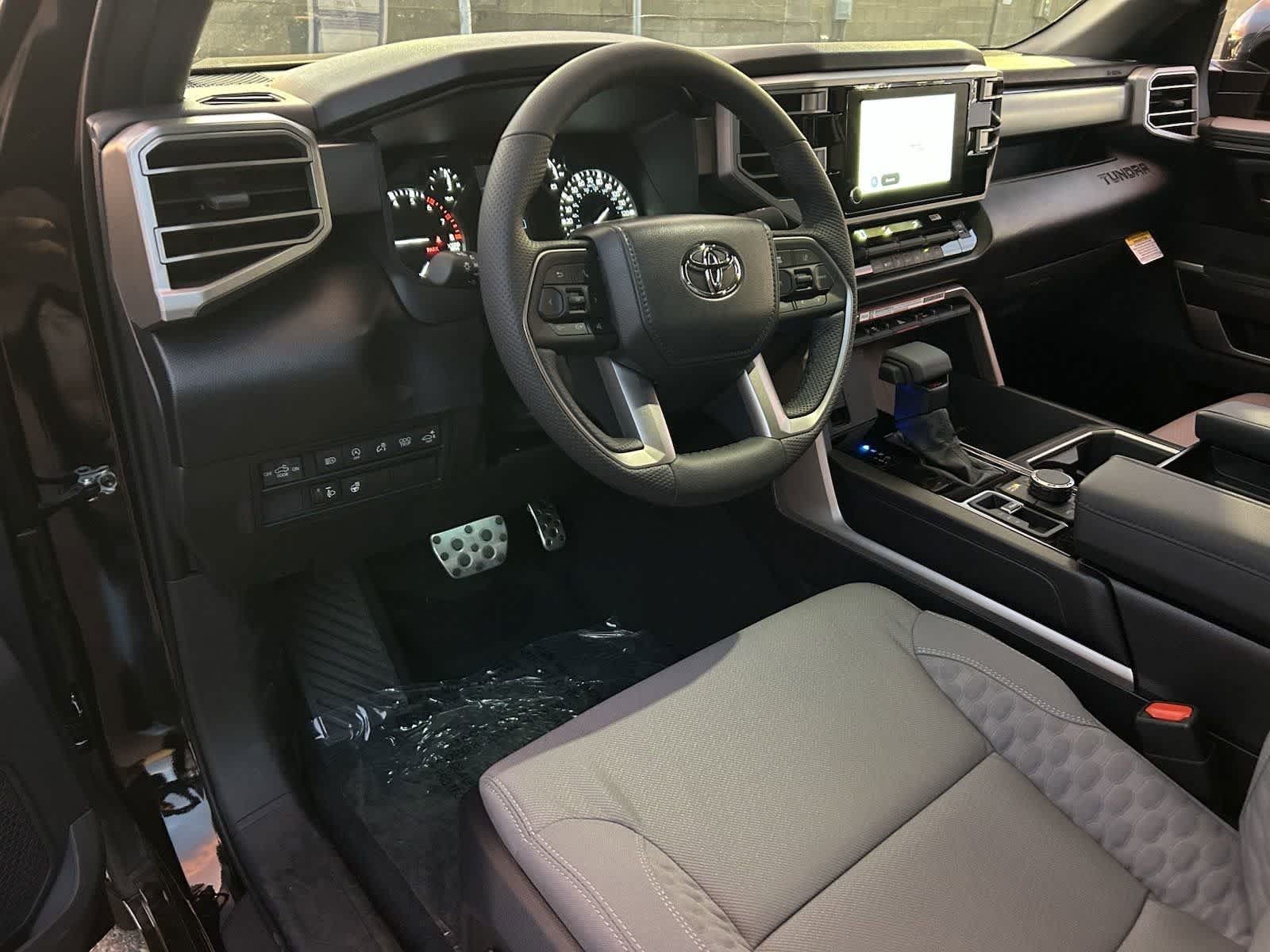 Thumbnail: 2025 Toyota Tundra - 2