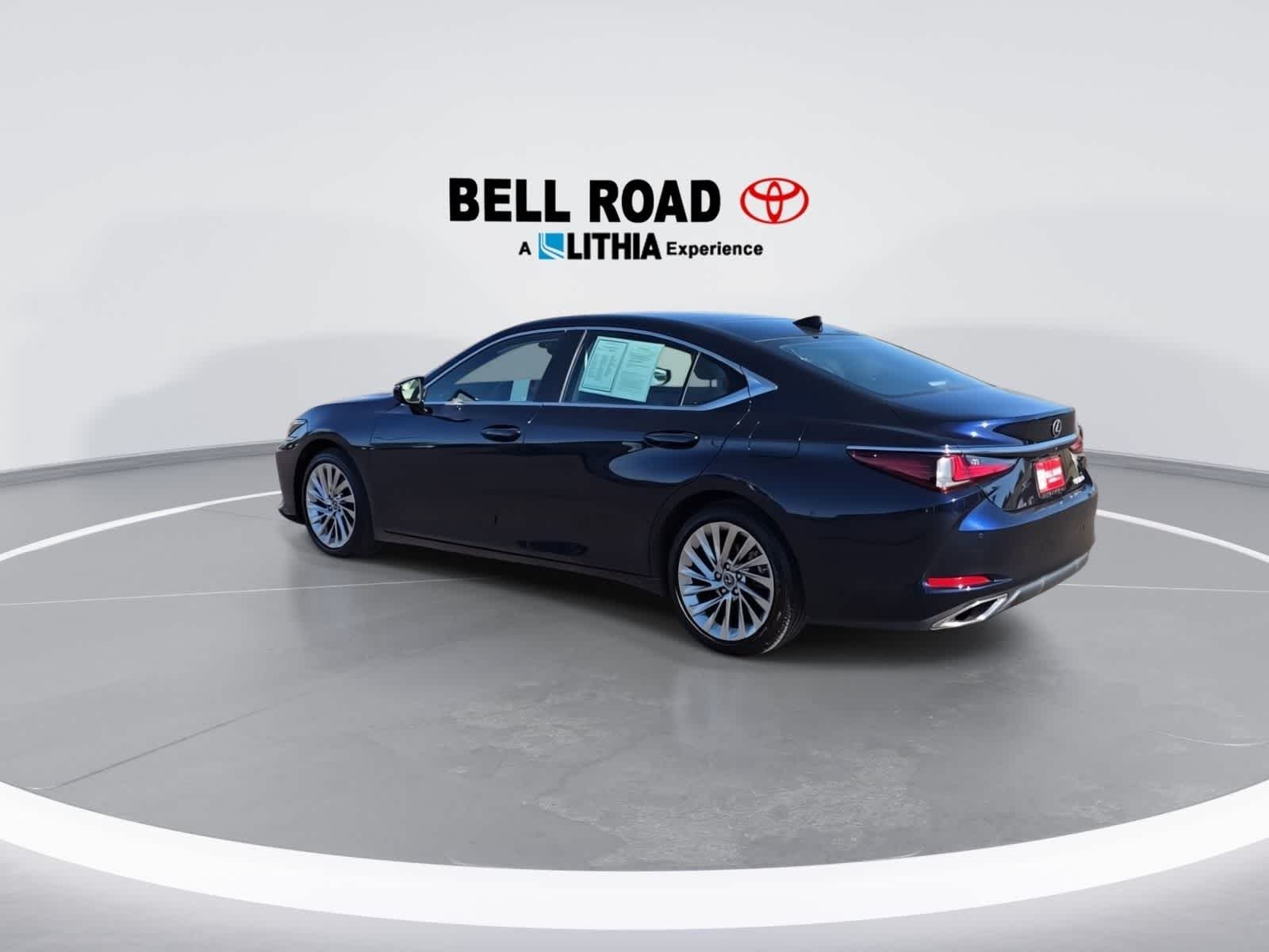 Thumbnail: 2019 Lexus ES - 6