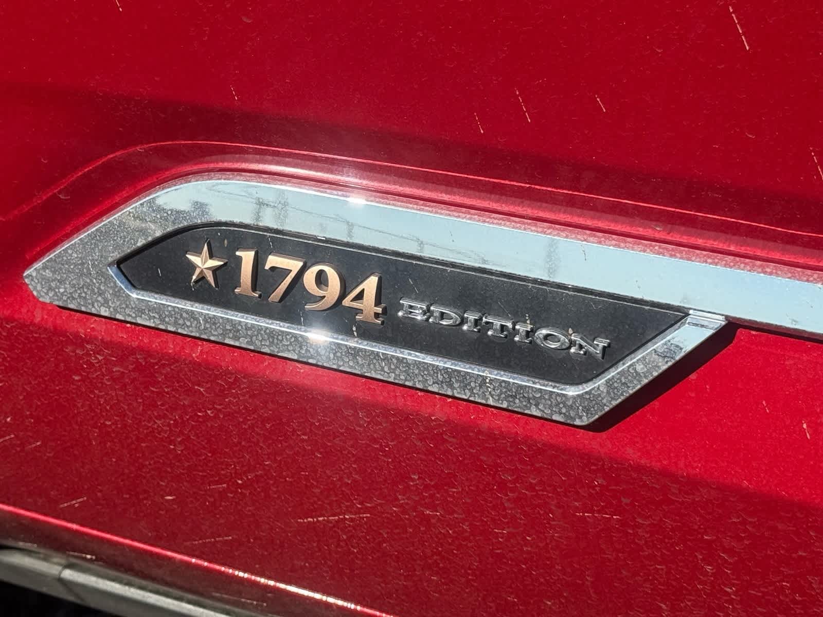 Thumbnail: 2024 Toyota Tundra - 10