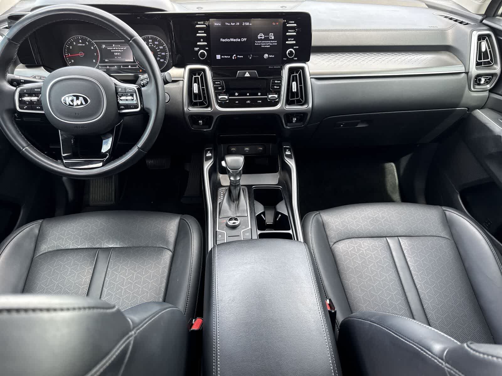 Thumbnail: 2021 Kia Sorento - 16