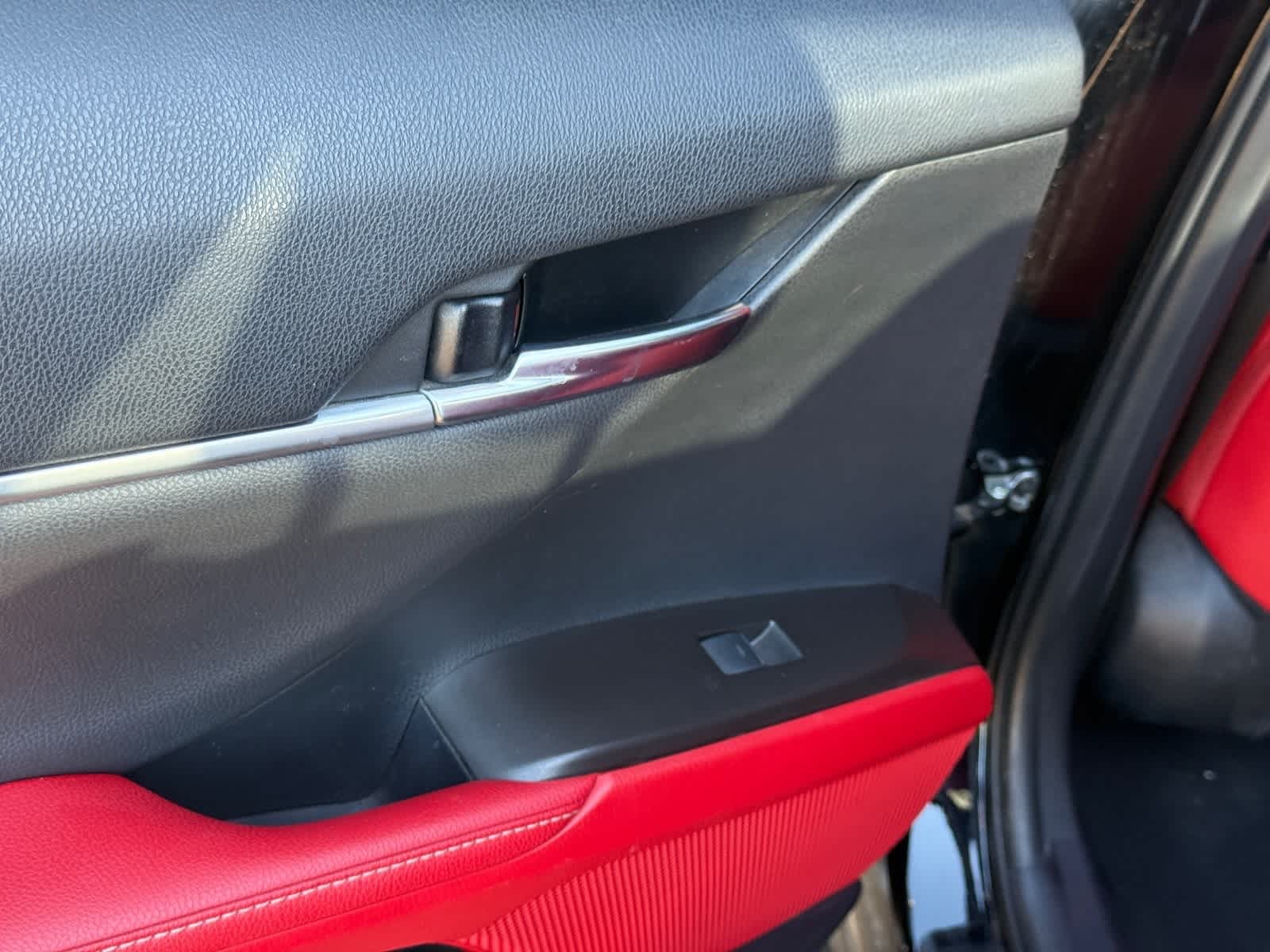 Thumbnail: 2022 Toyota Camry - 8