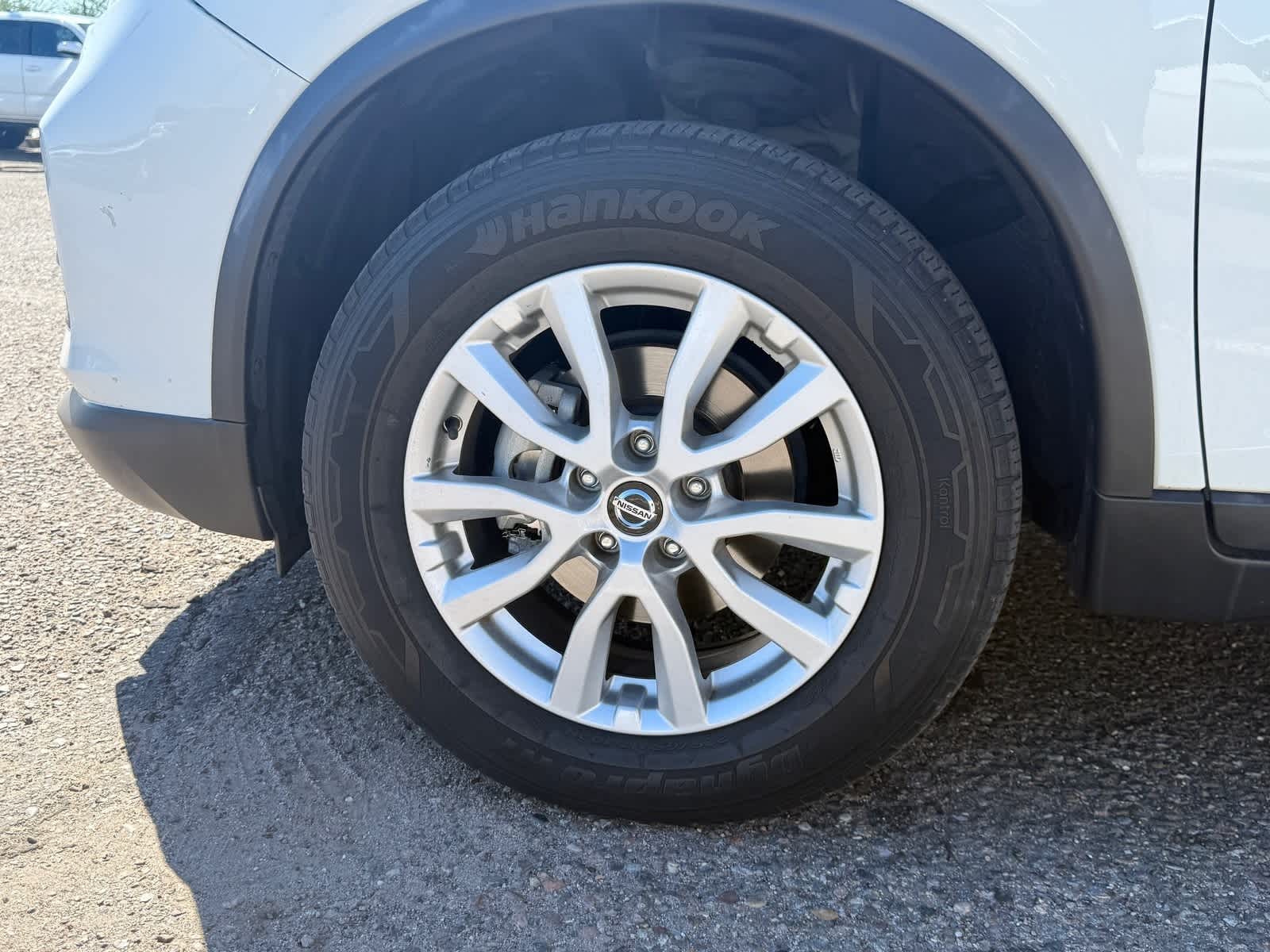 Thumbnail: 2020 Nissan Rogue - 6