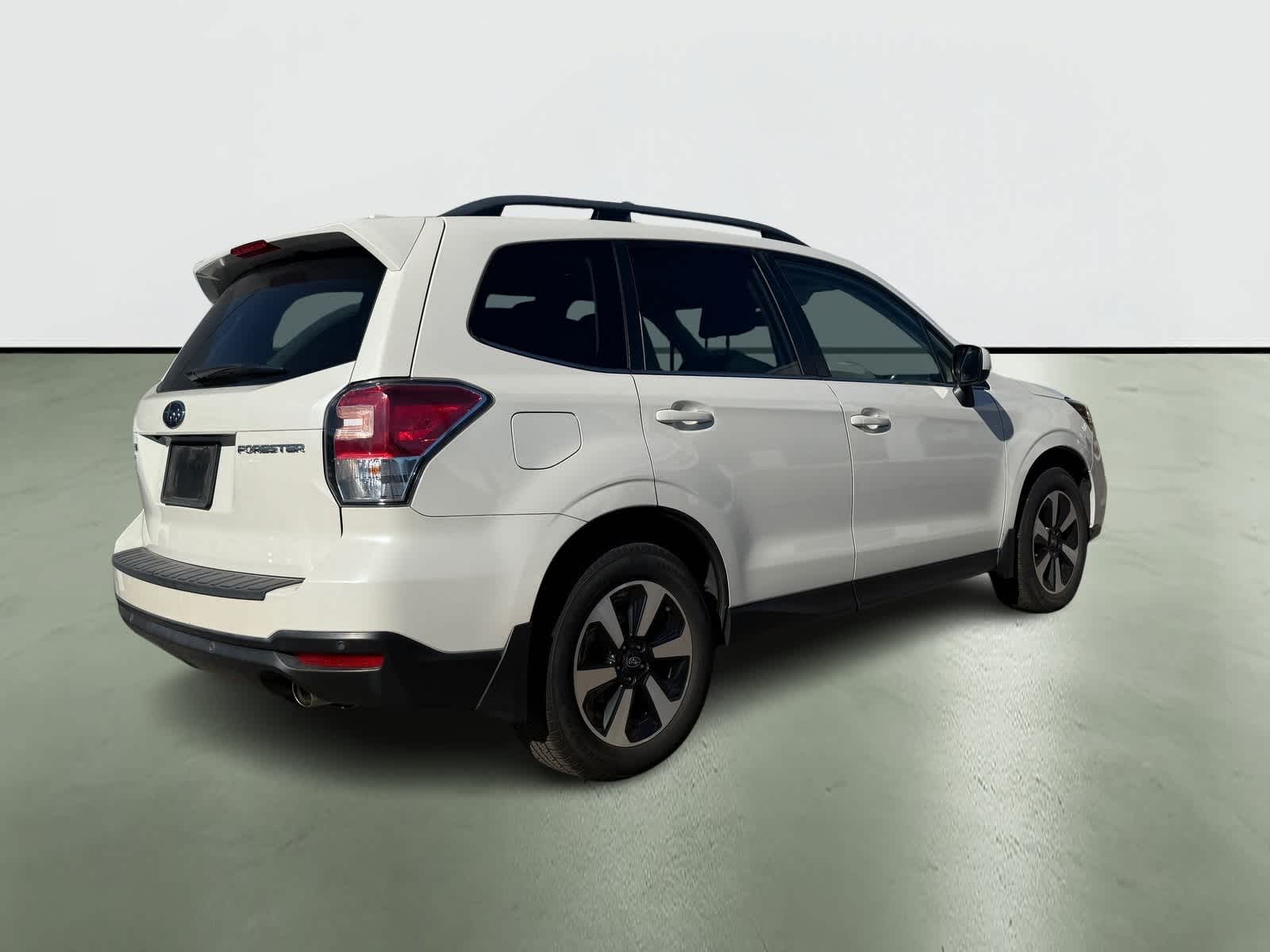 Thumbnail: 2018 Subaru Forester - 5