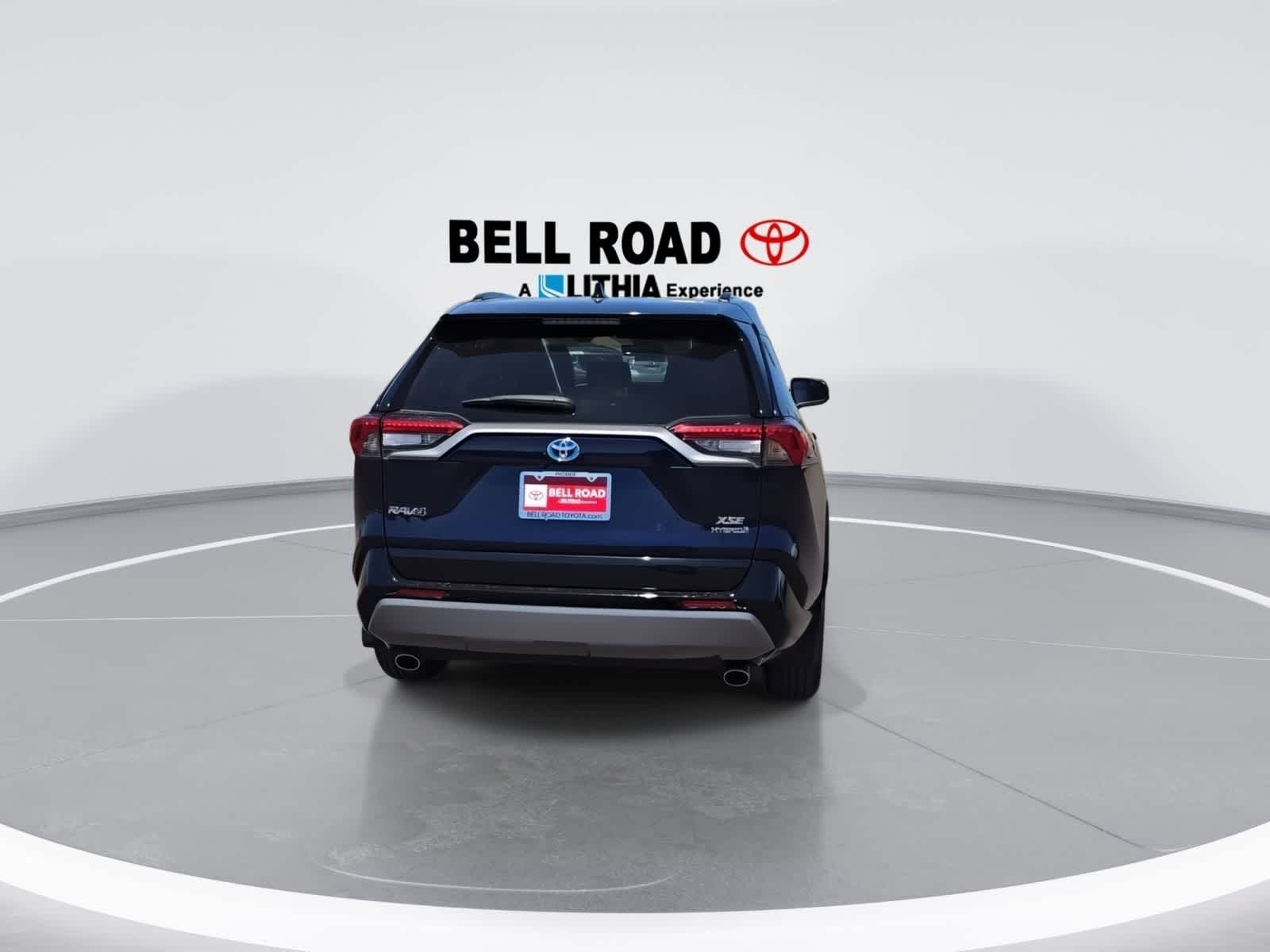 Thumbnail: 2020 Toyota RAV4 - 7