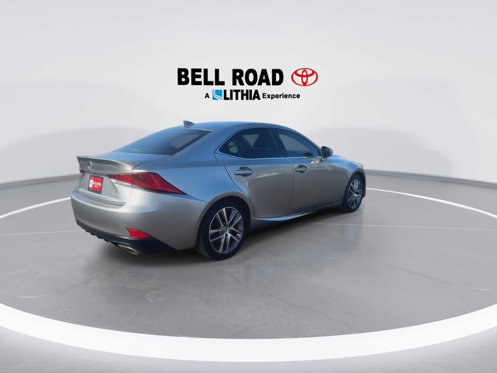 Thumbnail: 2019 Lexus IS - 8