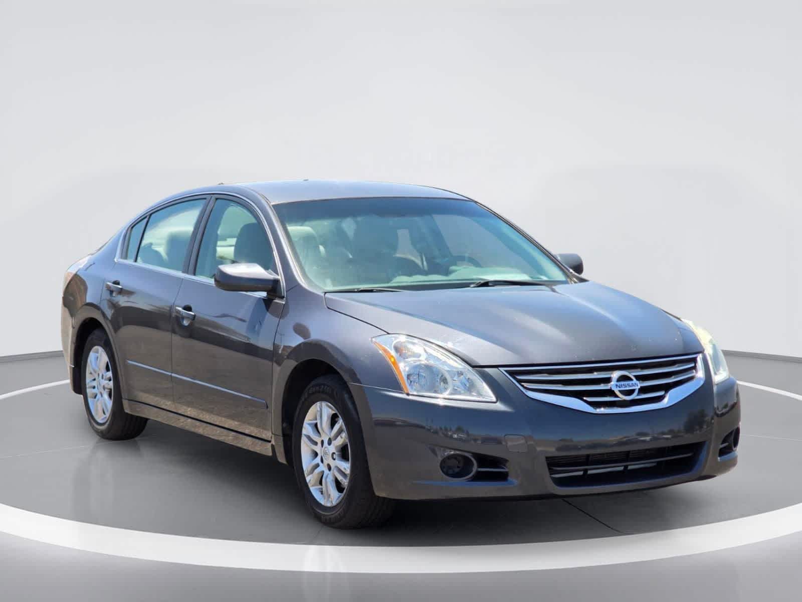 Thumbnail: 2012 Nissan Altima - 8