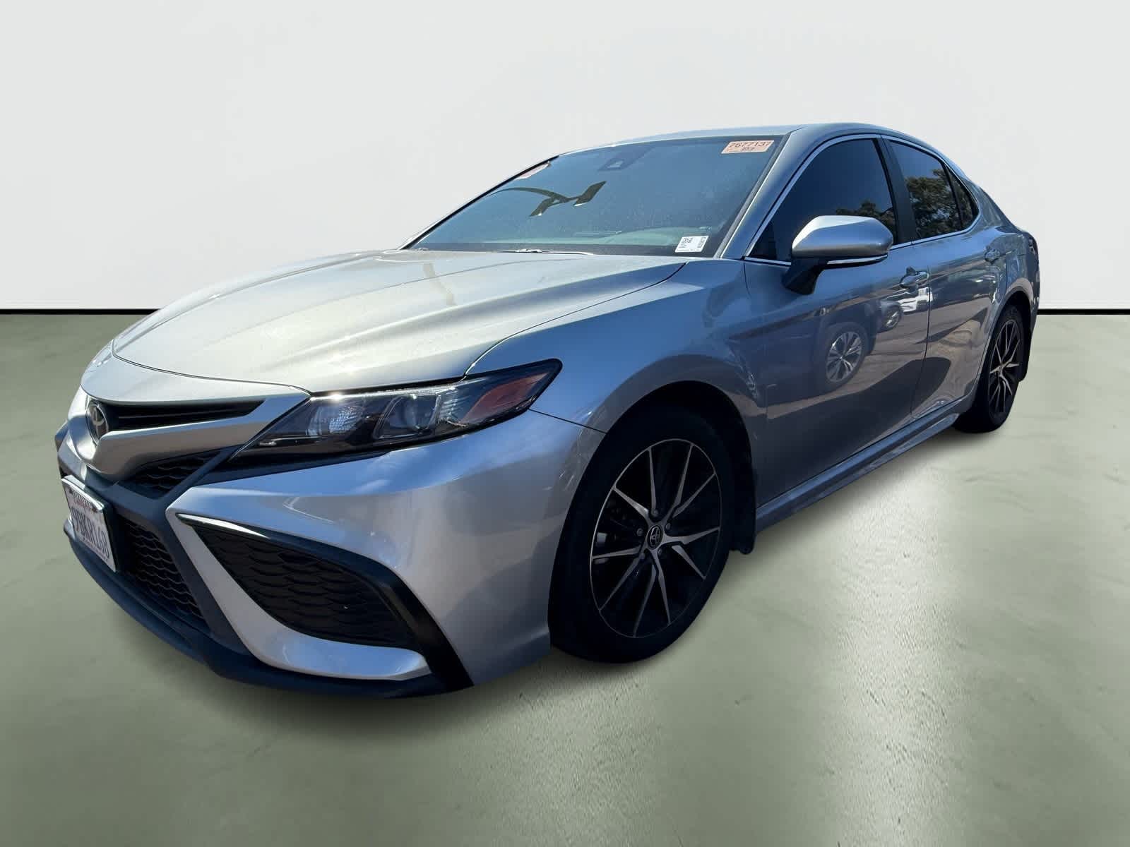 Thumbnail: 2022 Toyota Camry - 2