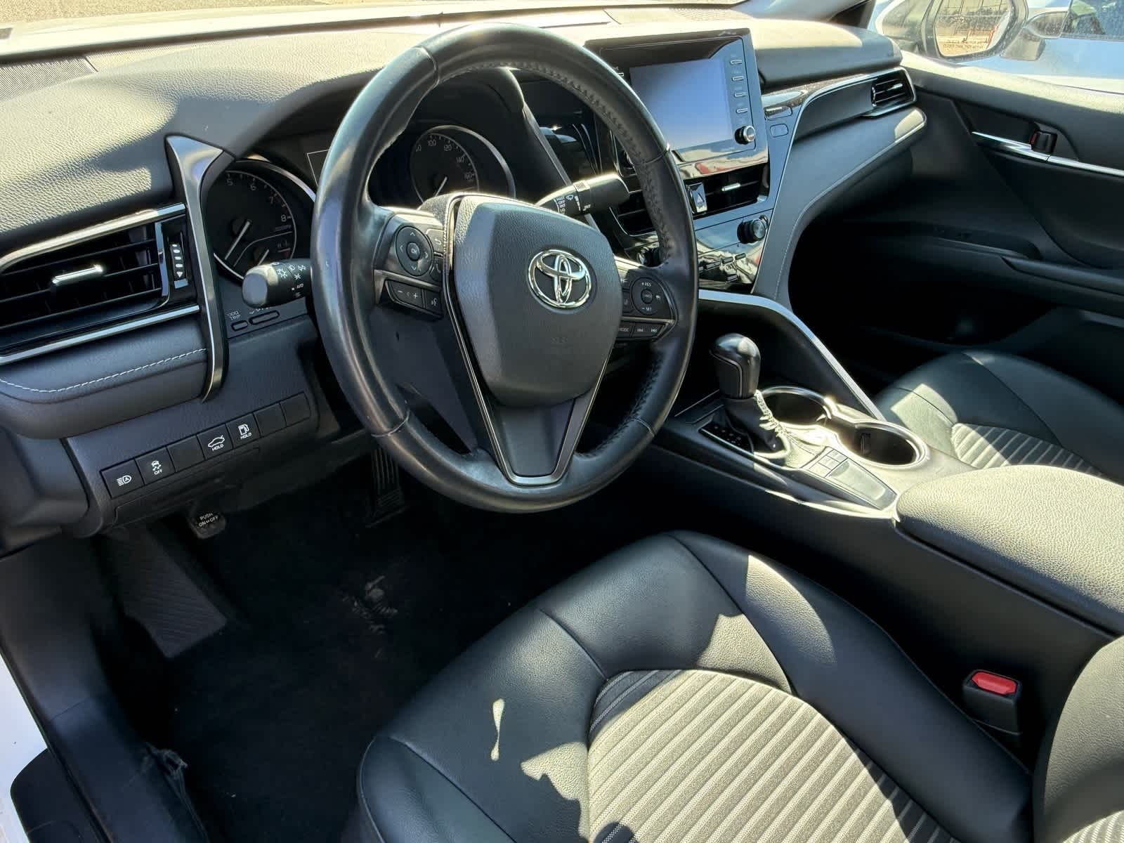 Thumbnail: 2023 Toyota Camry - 14