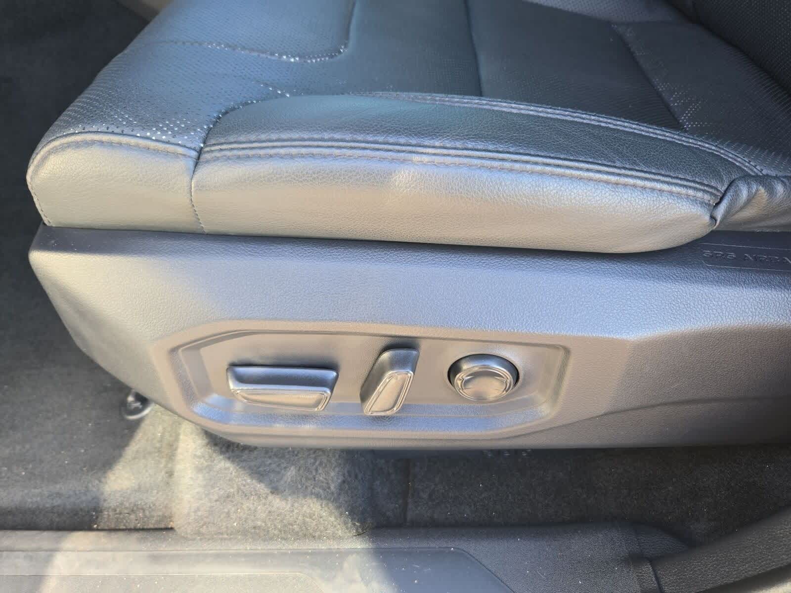 Thumbnail: 2024 Toyota Tundra - 18