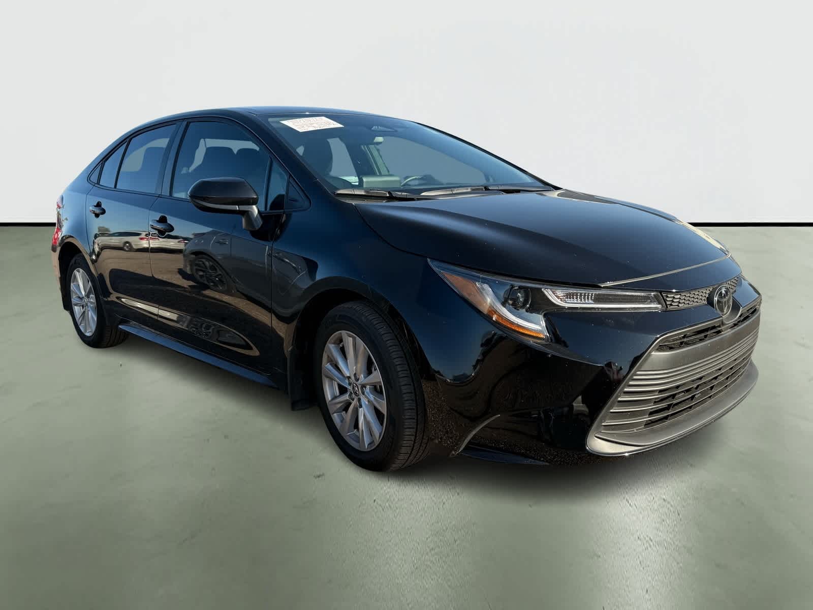 2024 Toyota Corolla LE 4