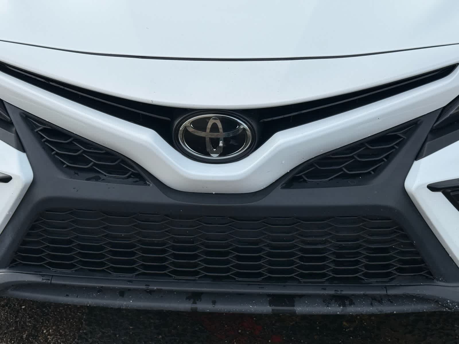 Thumbnail: 2023 Toyota Camry - 22