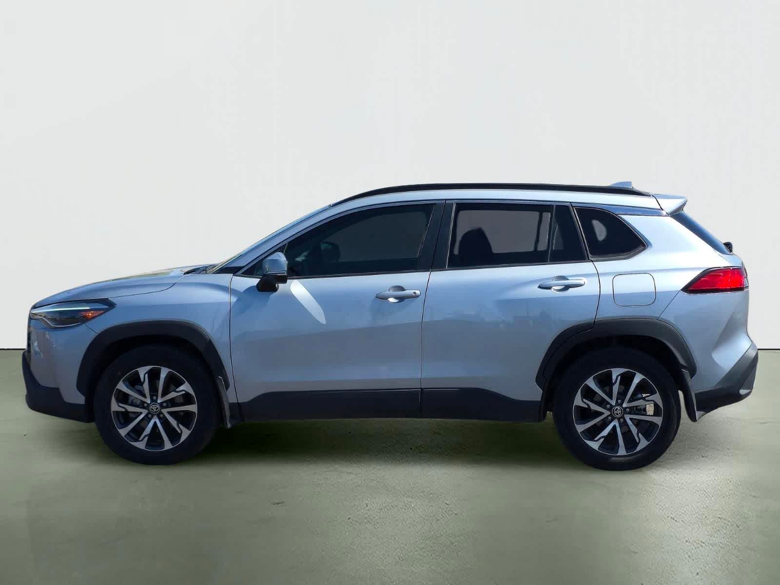 Thumbnail: 2024 Toyota Corolla Cross - 4