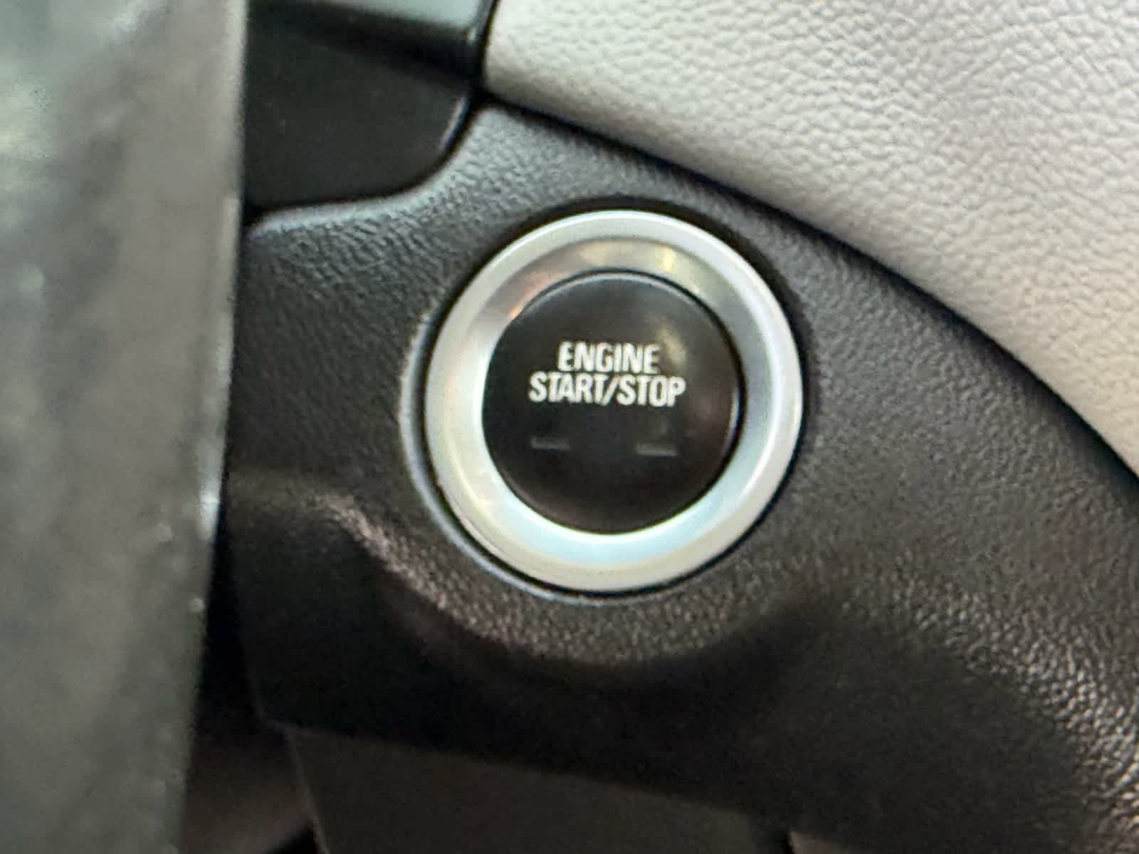 Thumbnail: 2020 Chevrolet Equinox - 11