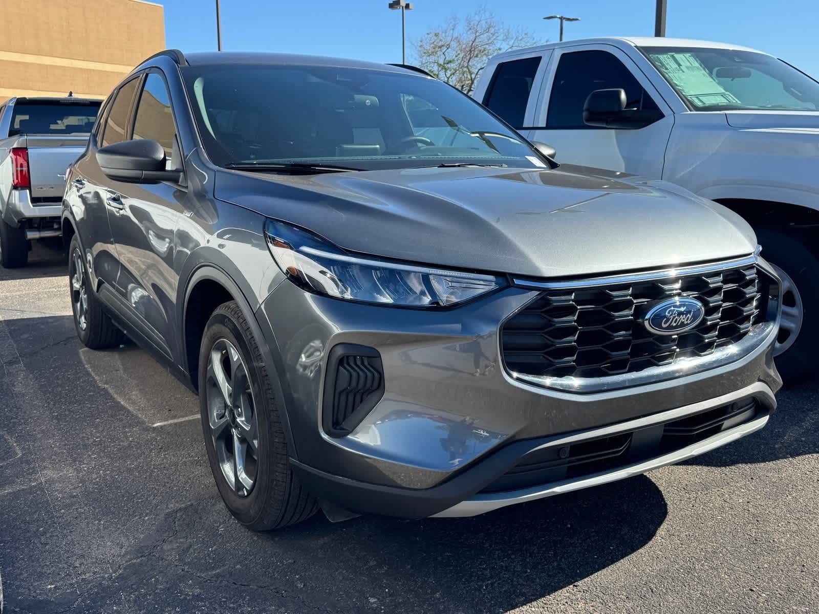 Thumbnail: 2025 Ford Escape - 6