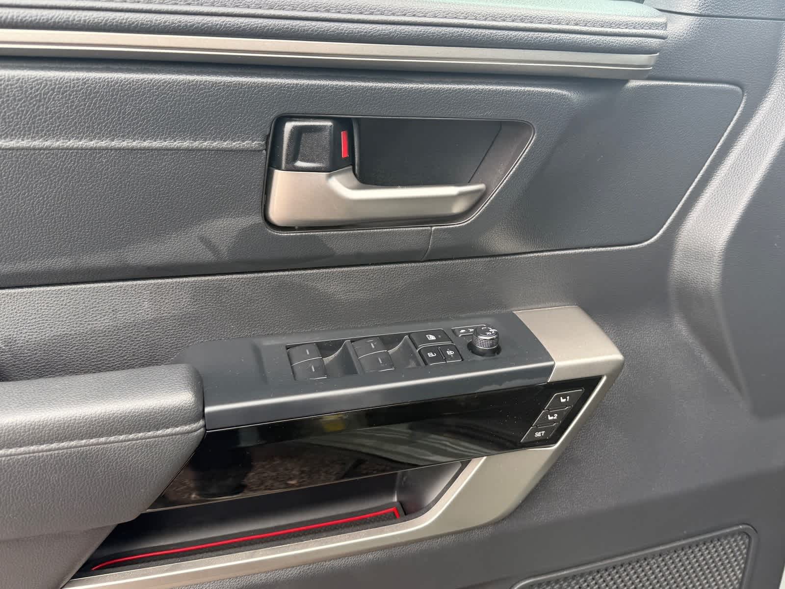 Thumbnail: 2025 Toyota Tundra - 16