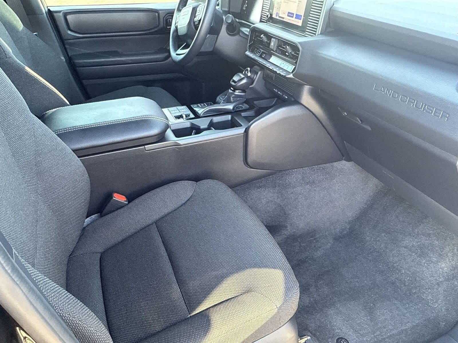 Thumbnail: 2025 Toyota Land Cruiser - 16