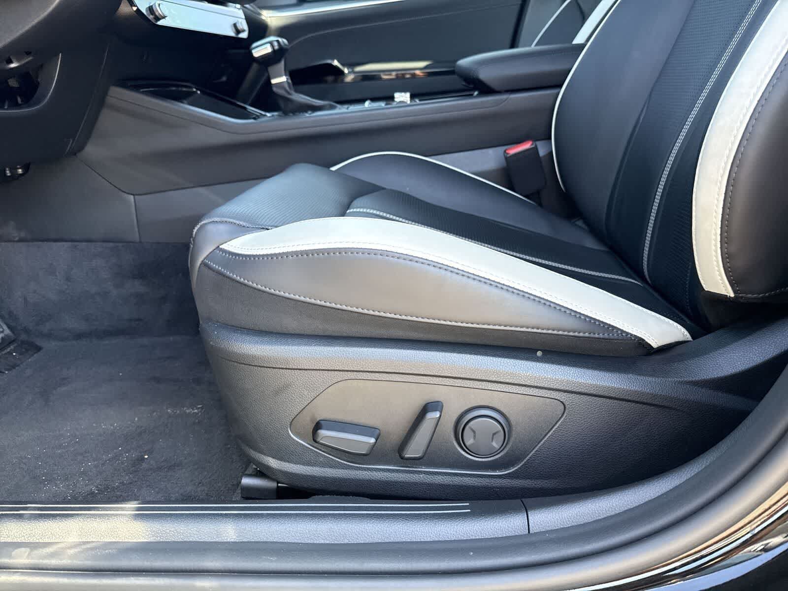 Thumbnail: 2025 Kia K5 - 18