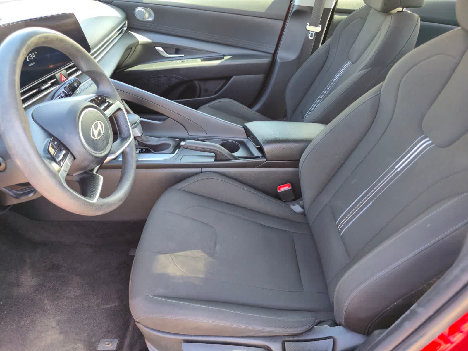 Thumbnail: 2024 Hyundai Elantra - 16