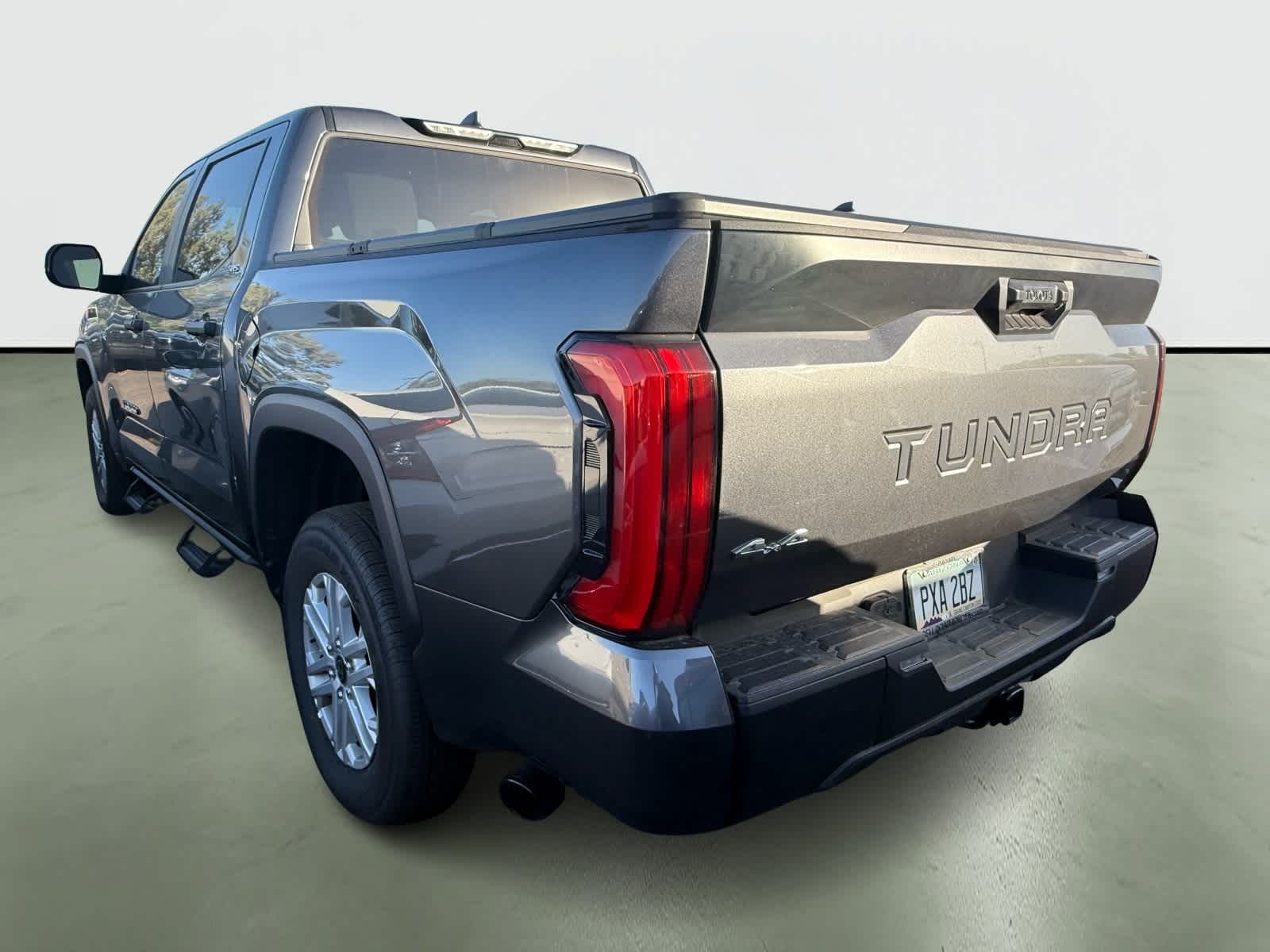 Thumbnail: 2024 Toyota Tundra - 3