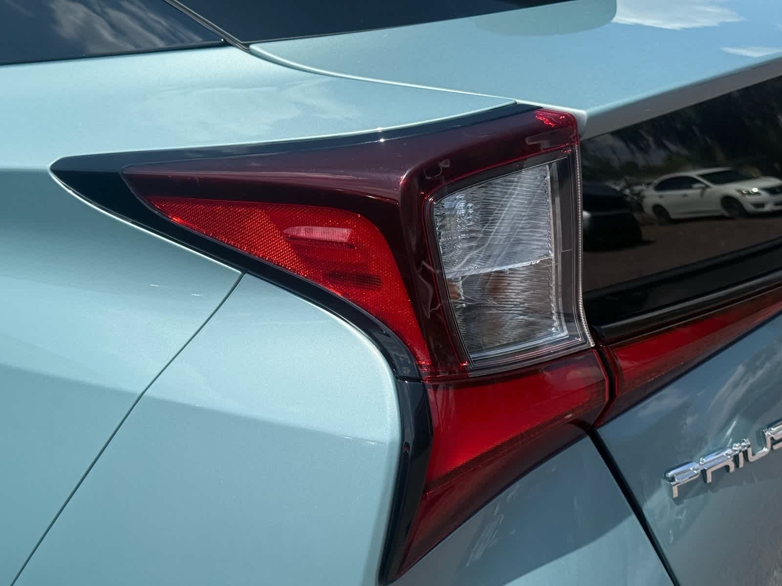 Thumbnail: 2022 Toyota Prius - 14