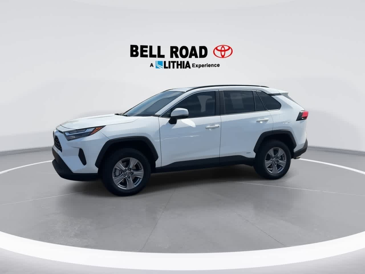 Thumbnail: 2022 Toyota RAV4 - 4