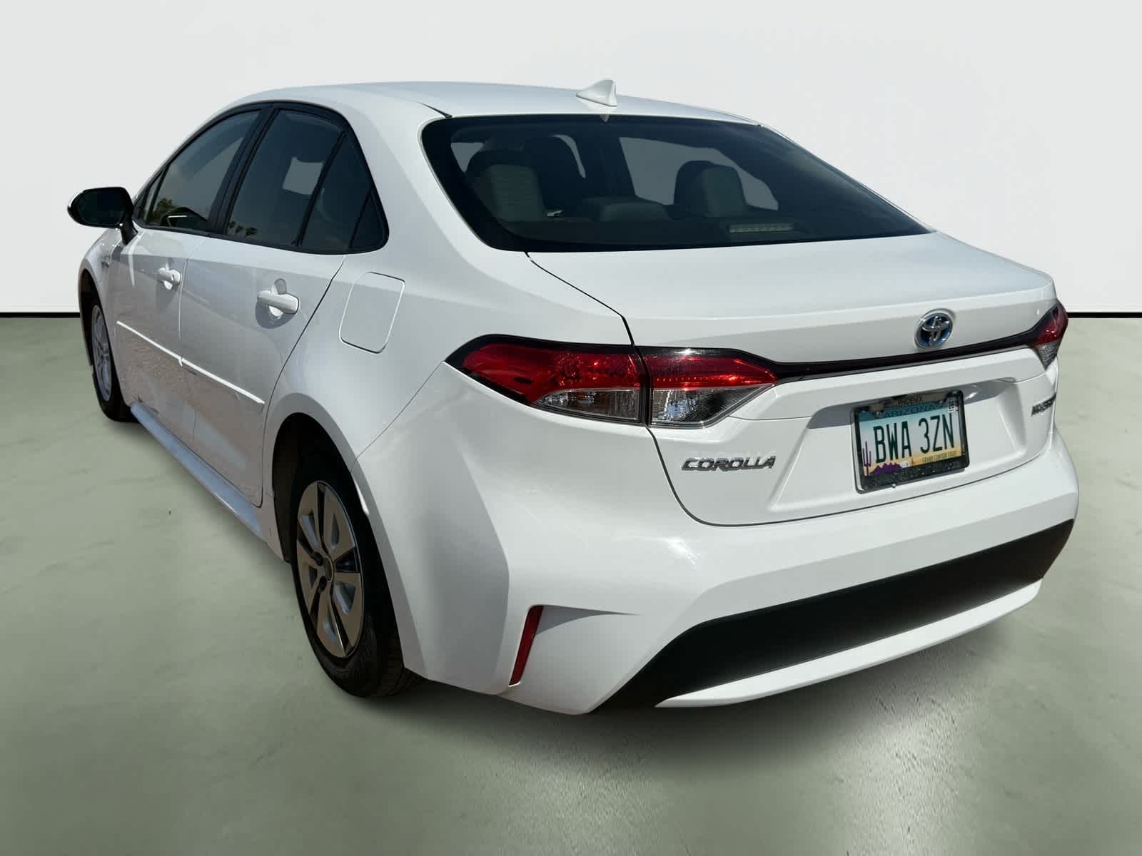 Thumbnail: 2021 Toyota Corolla - 3