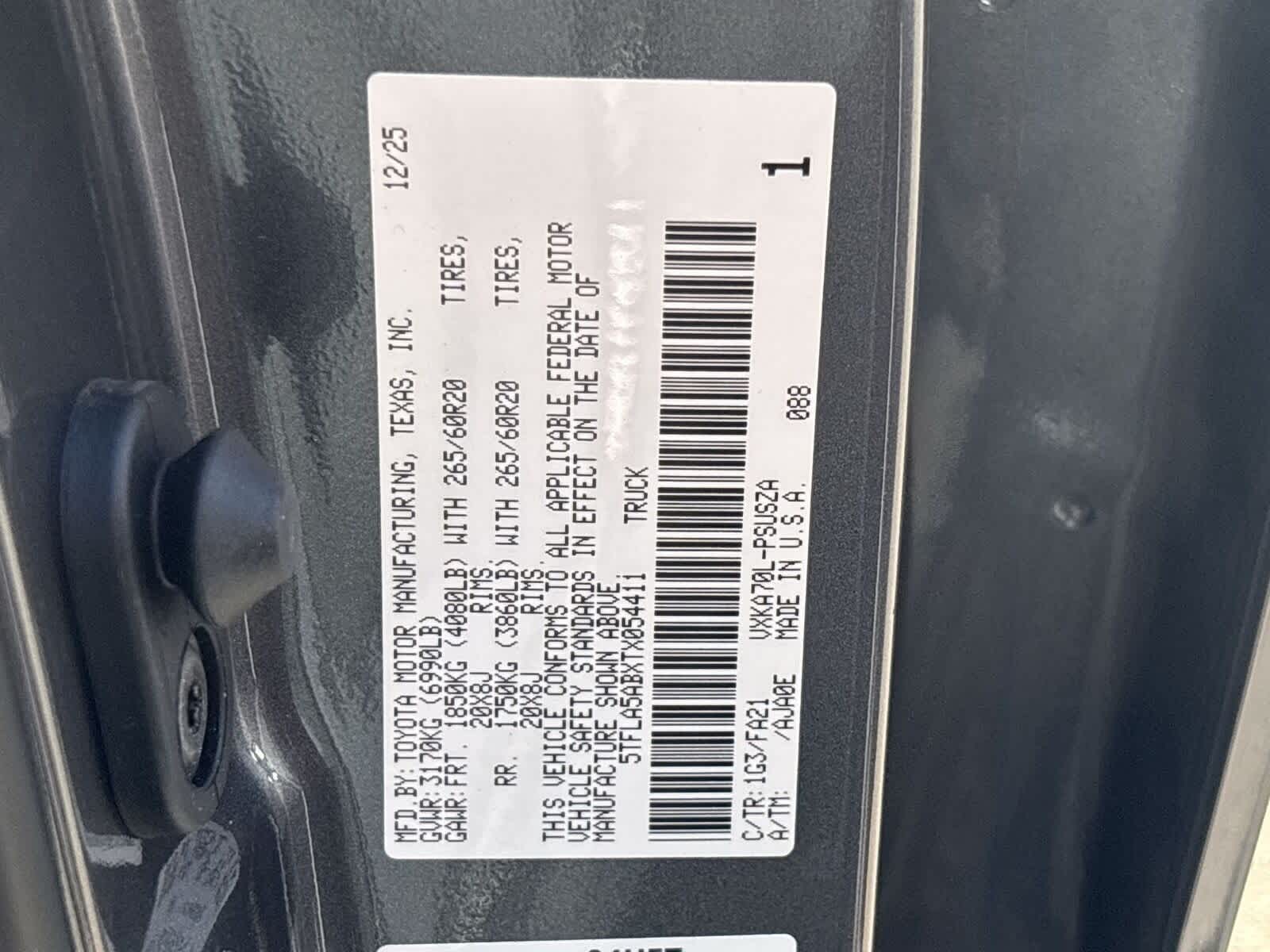 Thumbnail: 2026 Toyota Tundra - 32