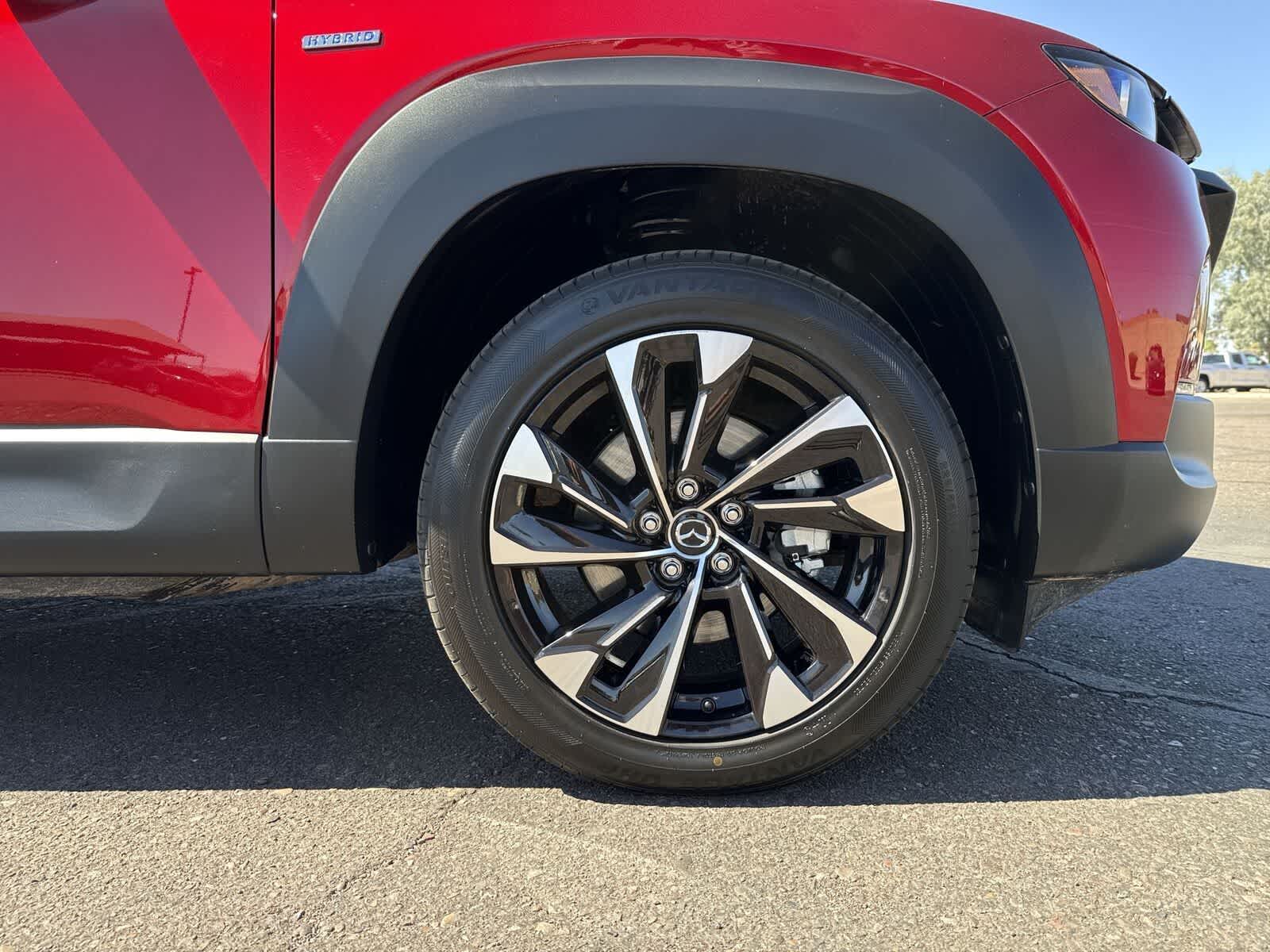 Thumbnail: 2025 Mazda CX-50 - 10