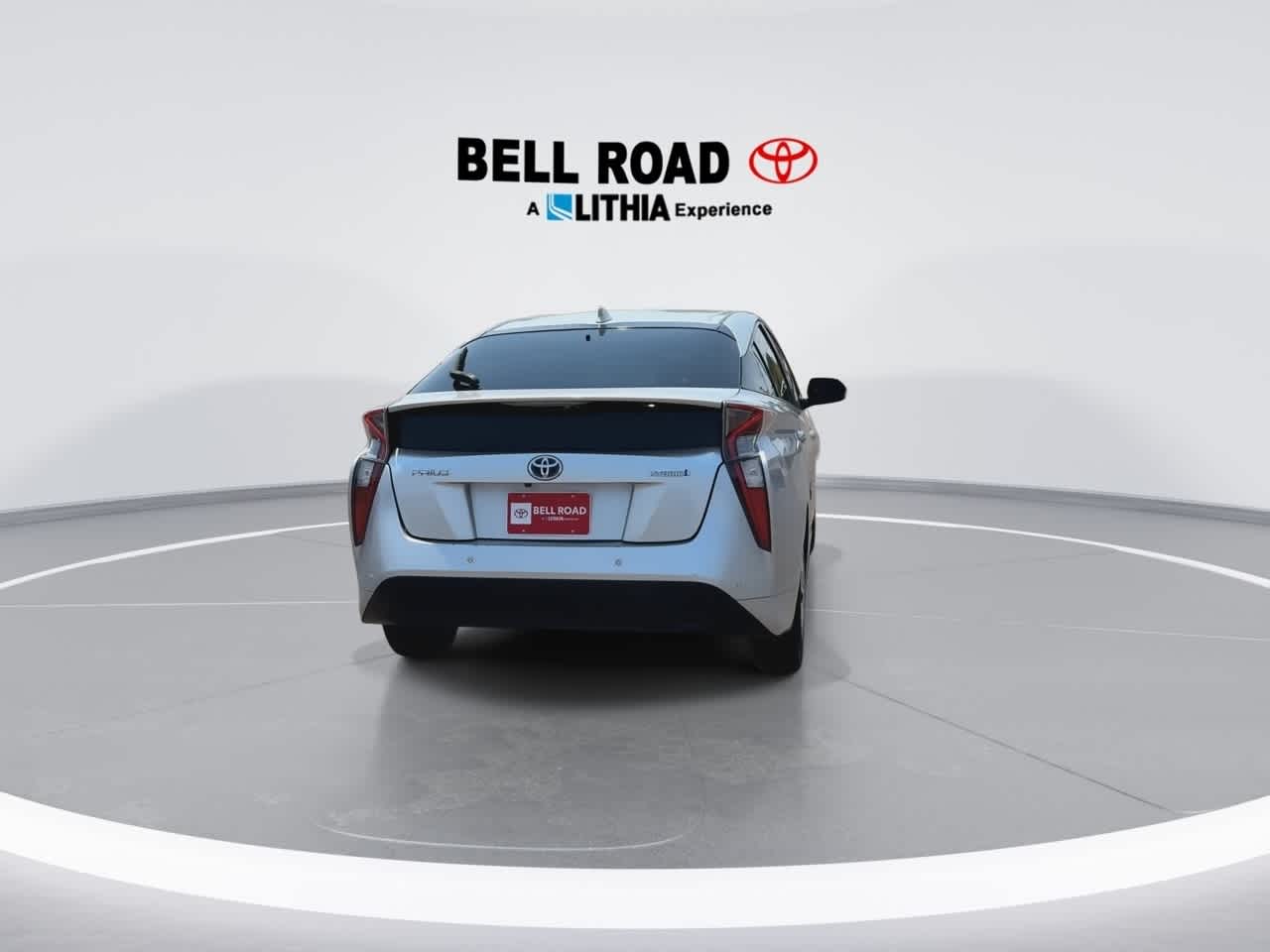 Thumbnail: 2017 Toyota Prius - 7