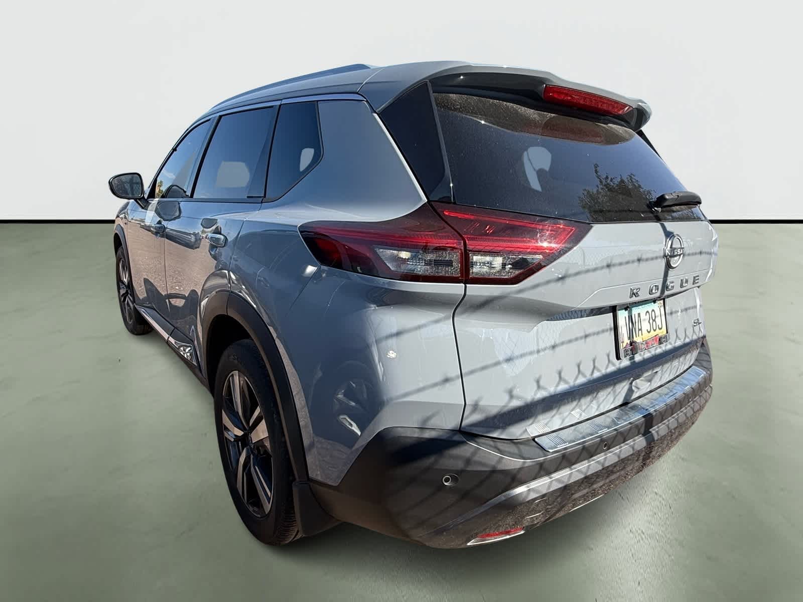 Thumbnail: 2022 Nissan Rogue - 3