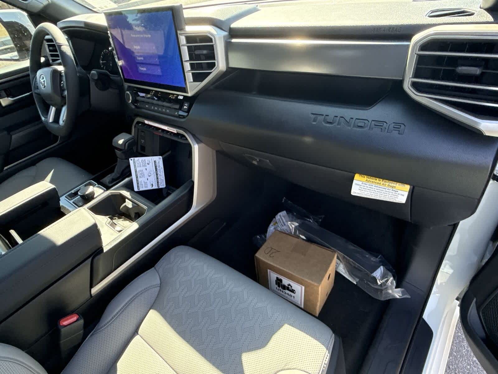 Thumbnail: 2025 Toyota Tundra - 11