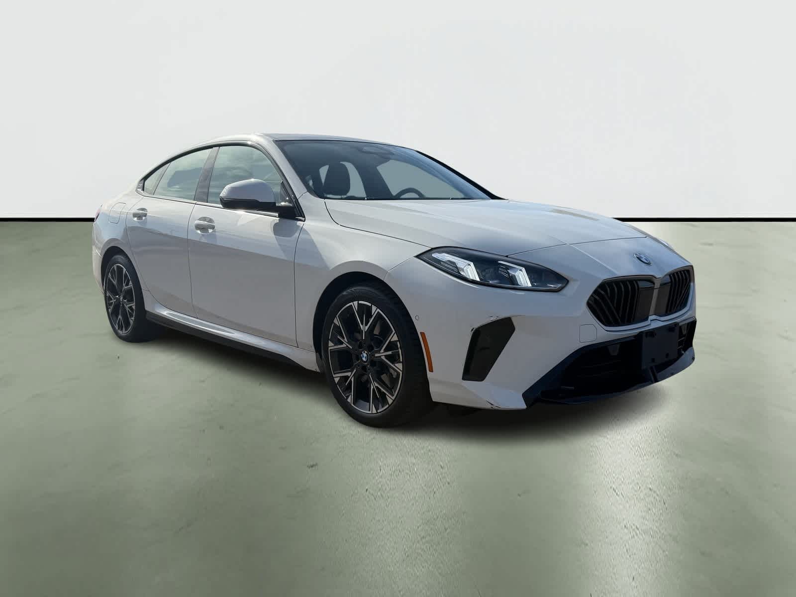 Thumbnail: 2025 BMW 2 Series - 5