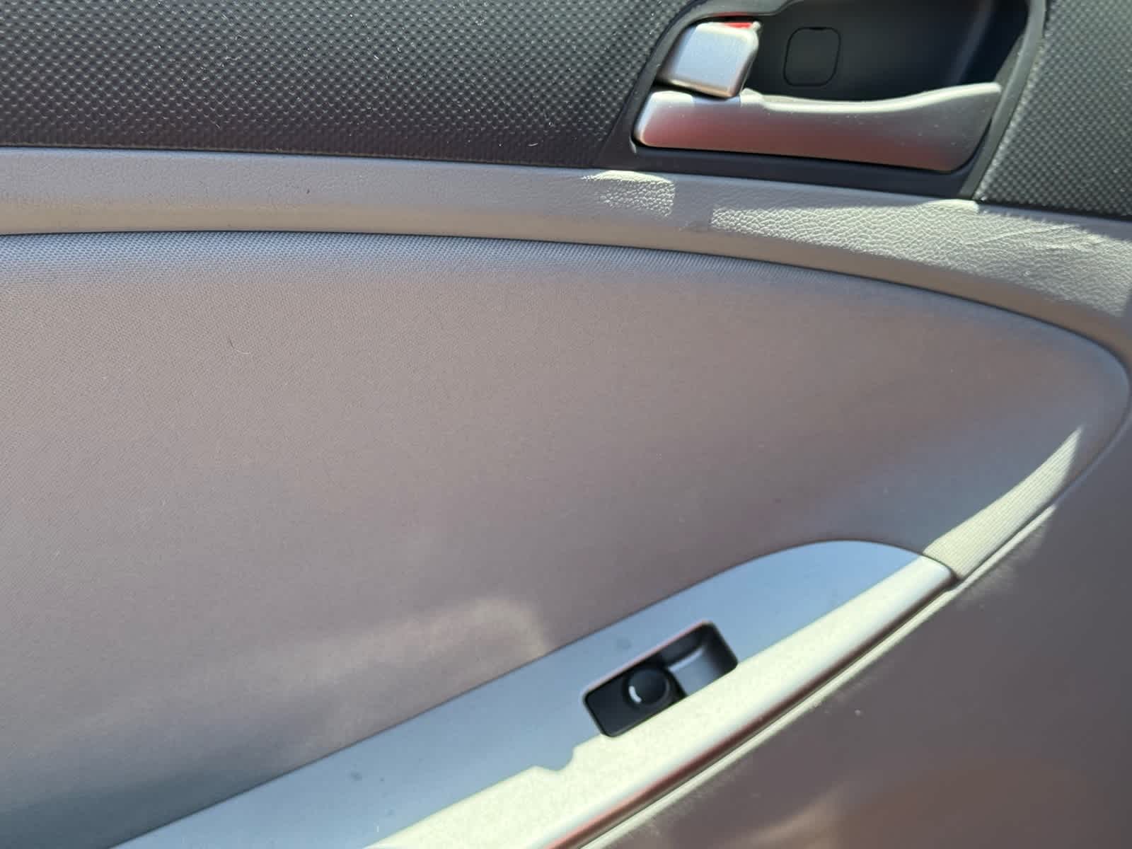 Thumbnail: 2015 Hyundai Accent - 8