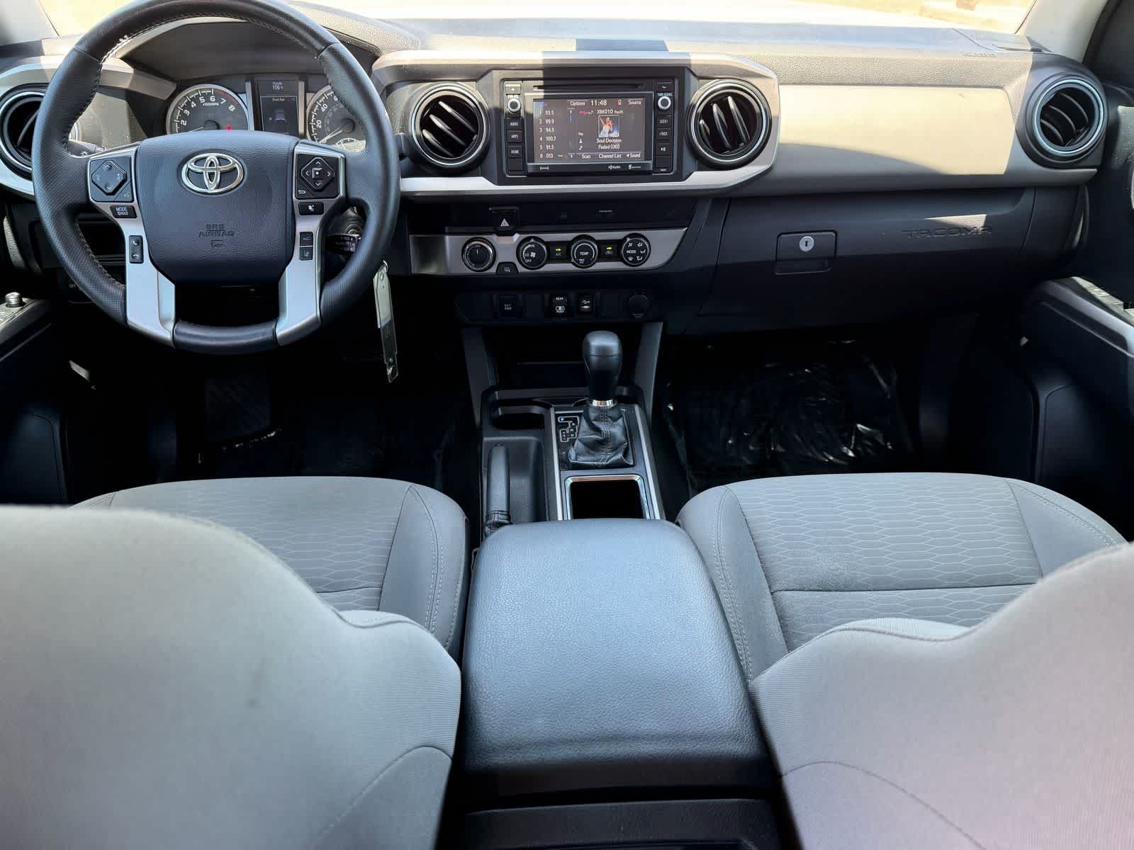 Thumbnail: 2019 Toyota Tacoma - 17