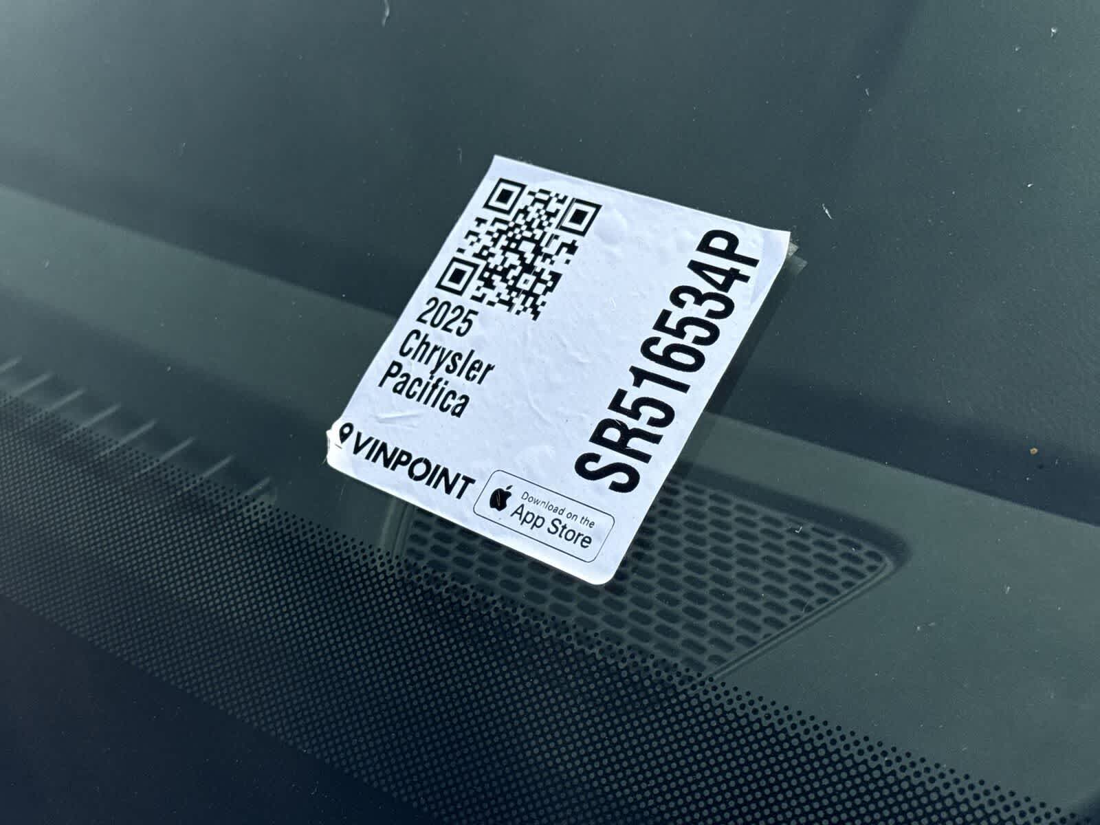 Thumbnail: 2025 Chrysler Pacifica - 34