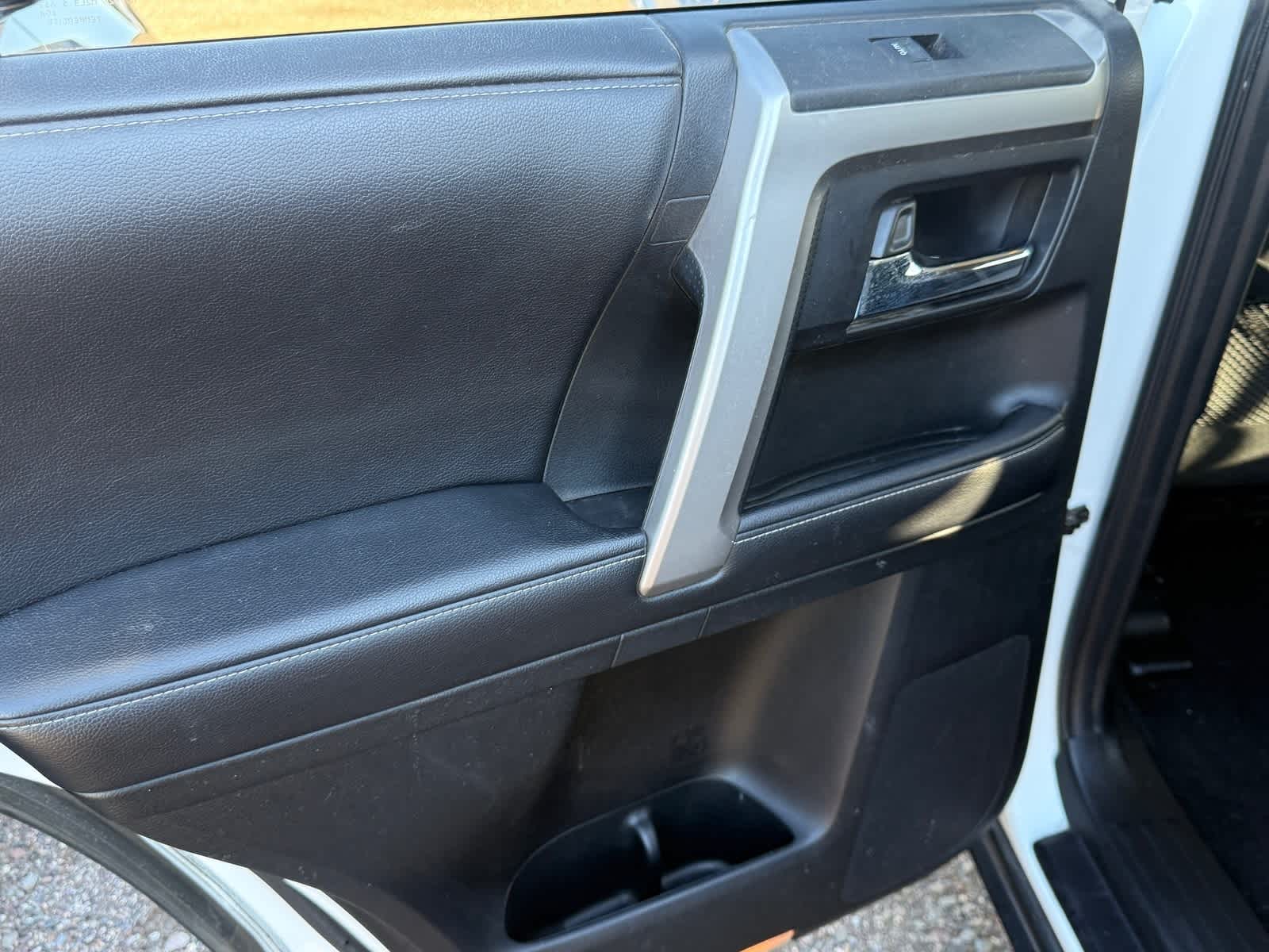 Thumbnail: 2019 Toyota 4Runner - 10